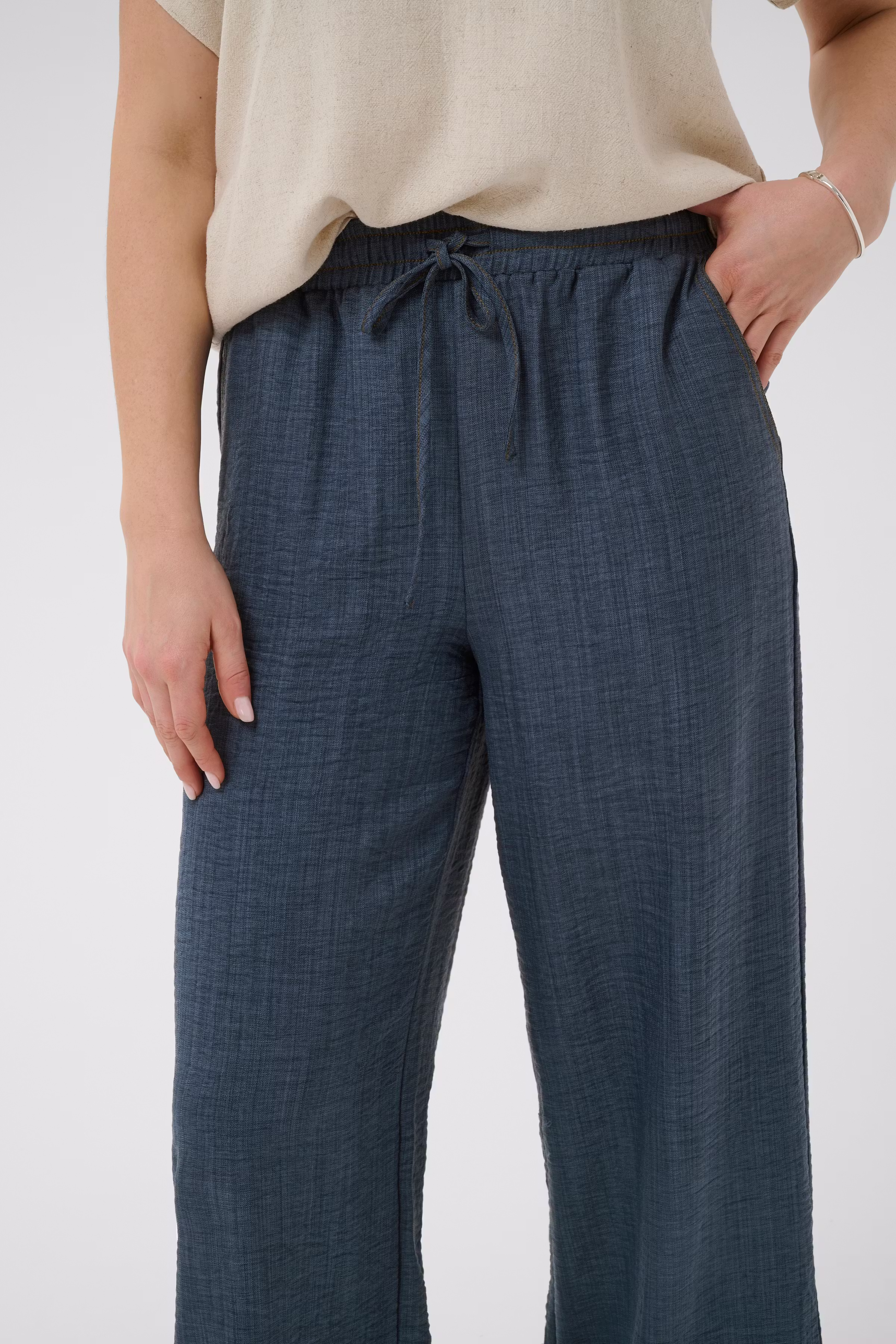 BPoda Bukser LOOKBOOK DETAIL 40200116-1940241