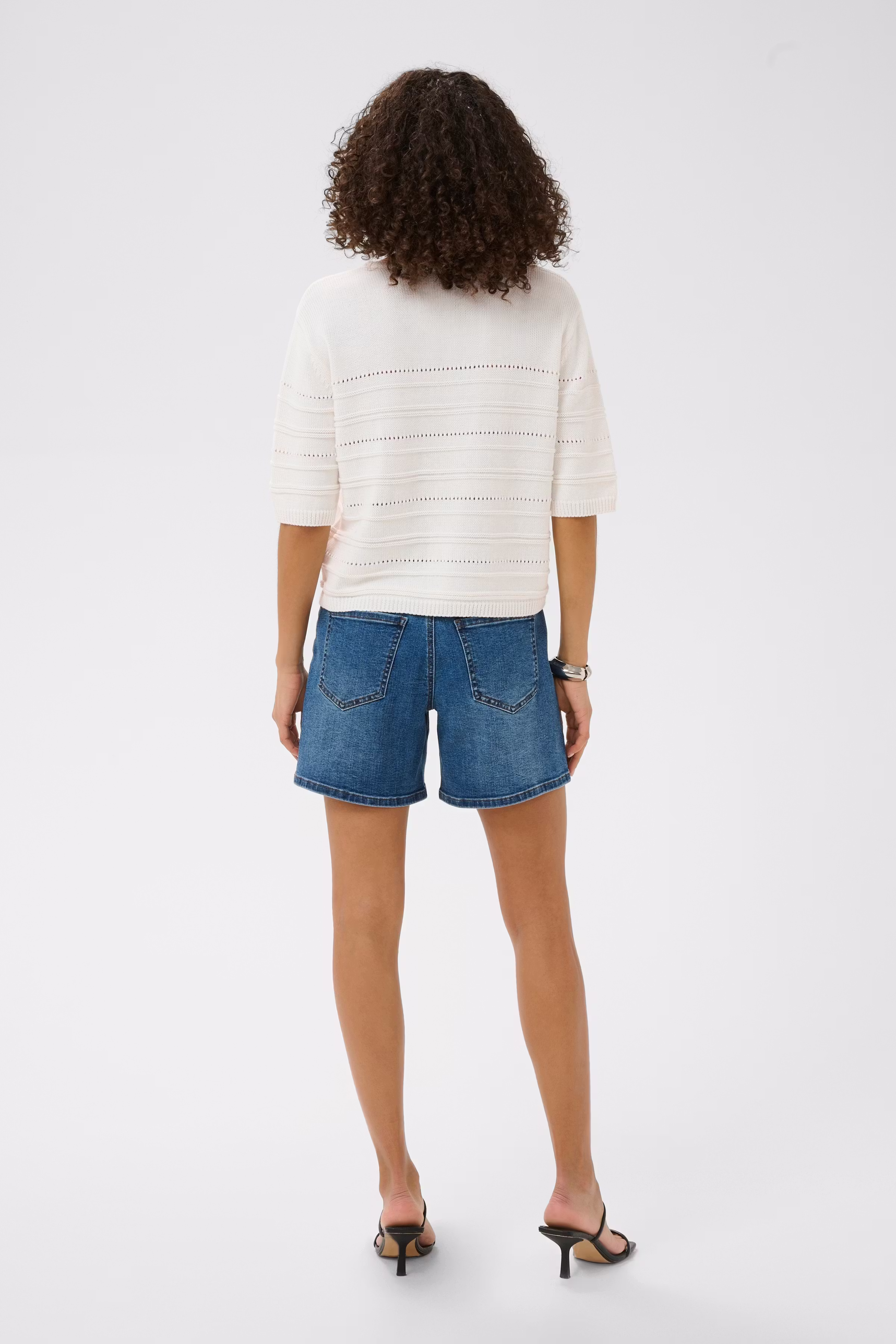 KAmellie LOOKBOOK BACK 10511512-110602