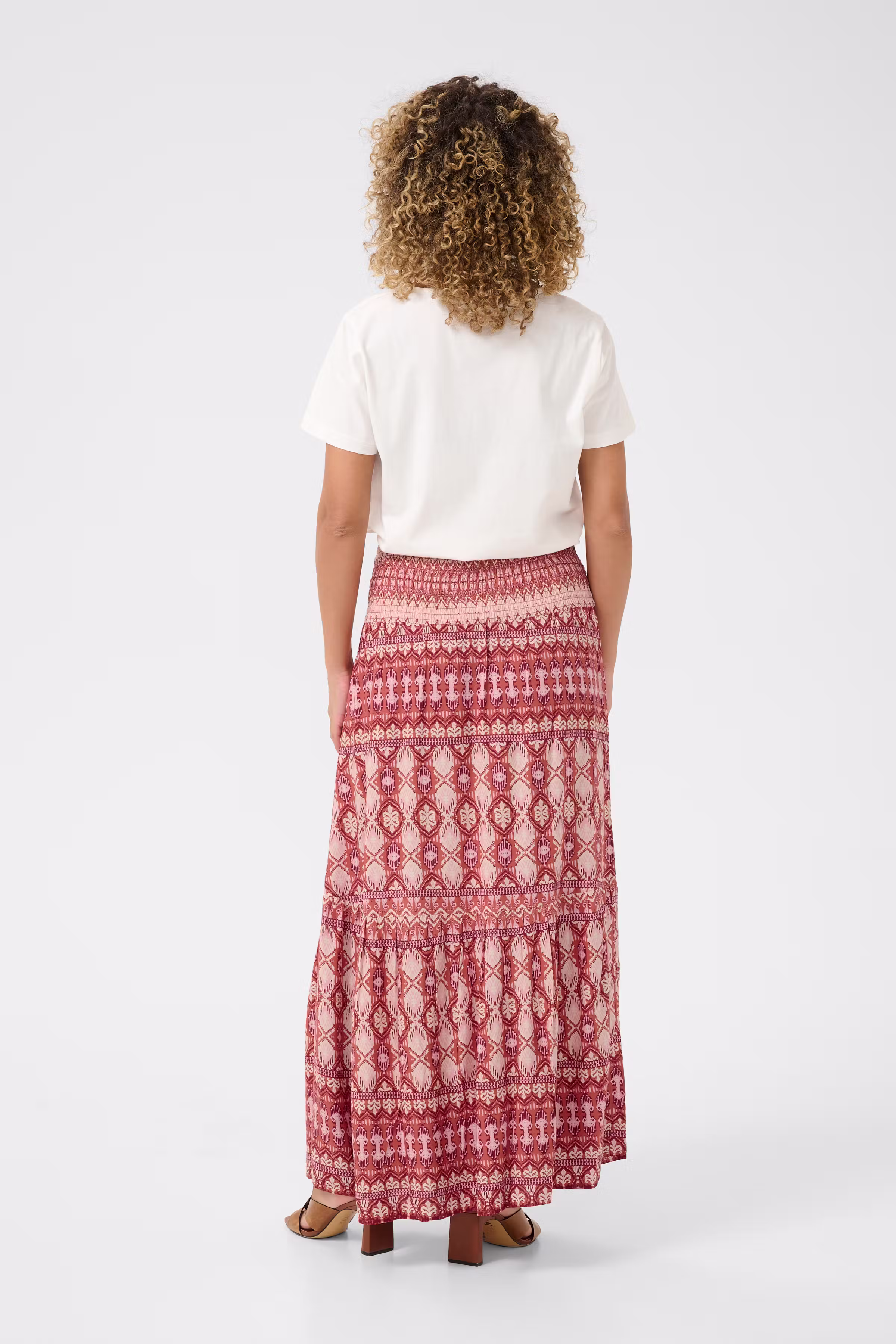 CRTiah Rok LOOKBOOK BACK 10612774-107520