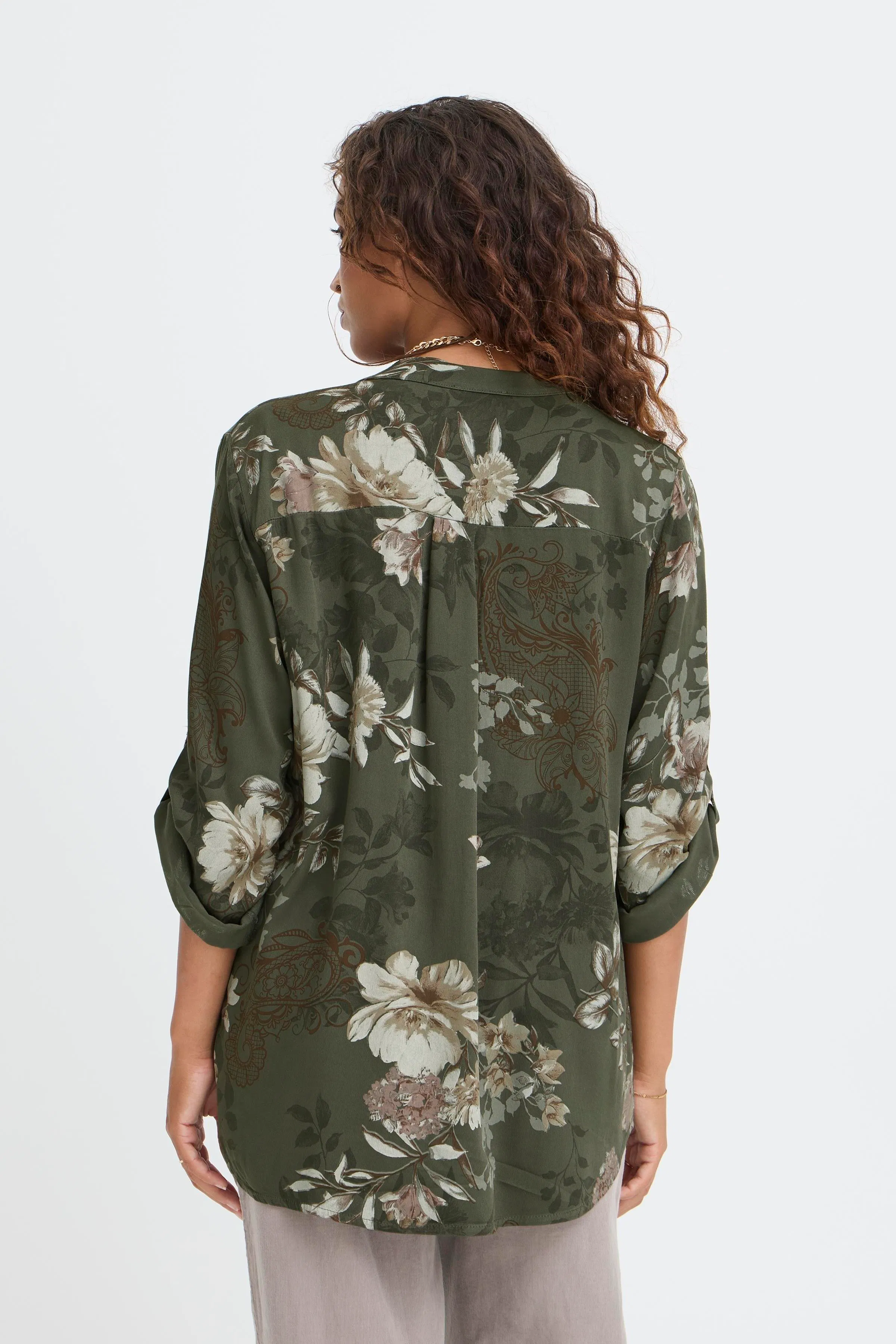 SBWILLOW Bluse LOOKBOOK BACK 22101109-180515
