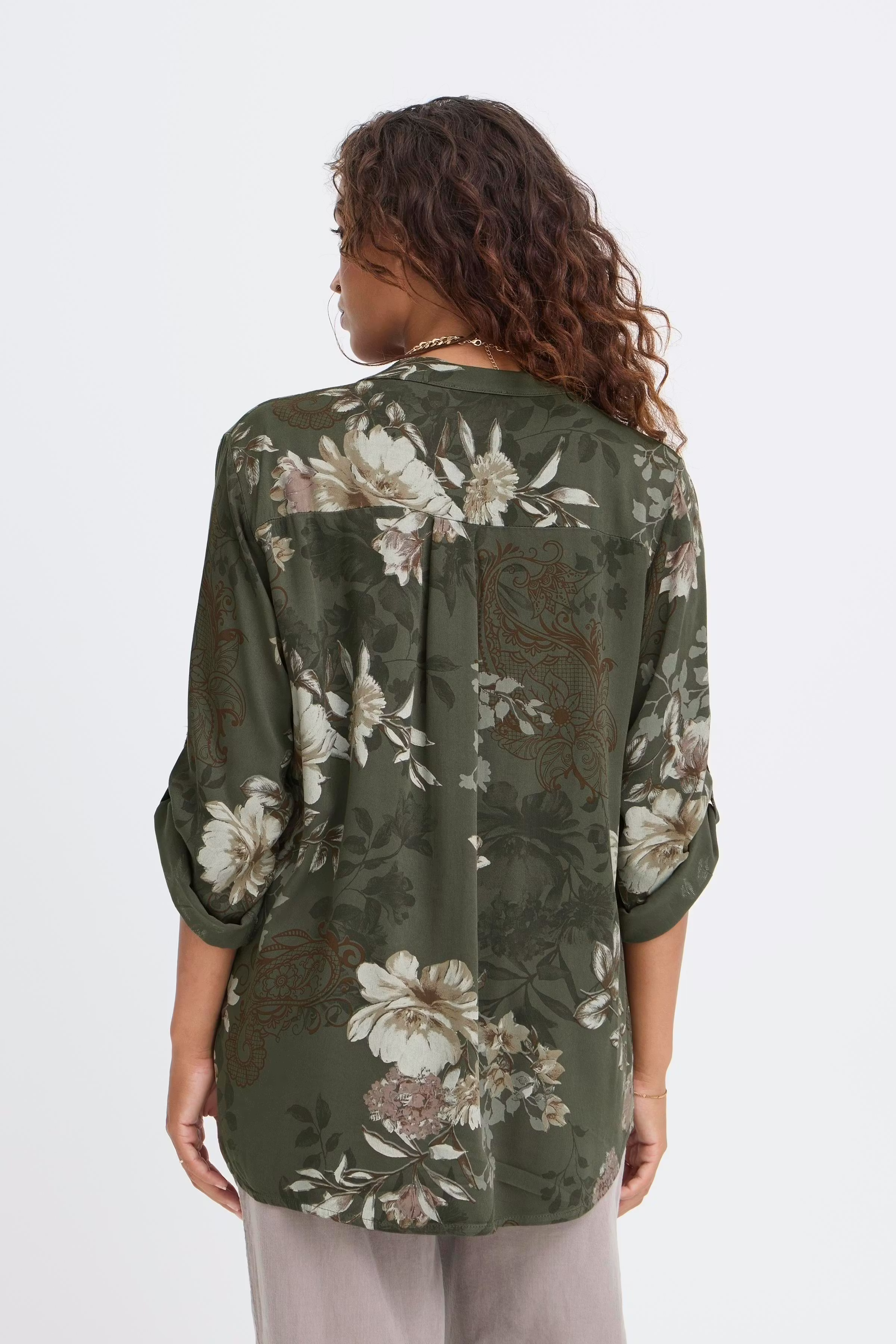 SBWILLOW Bluse LOOKBOOK BACK 22101109-180515