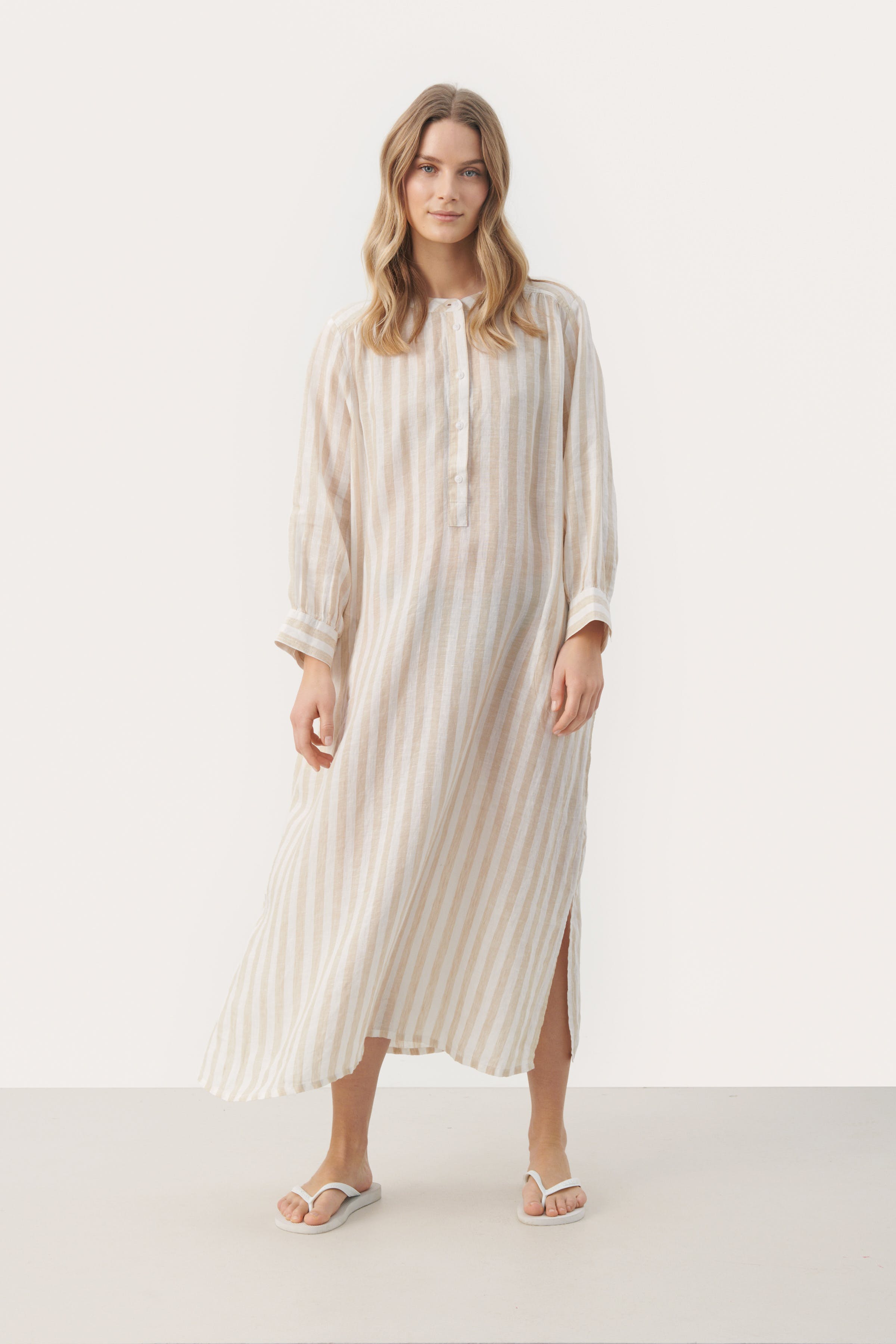AliaPW Long linen dress LOOKBOOK FRONT 30307657-302910