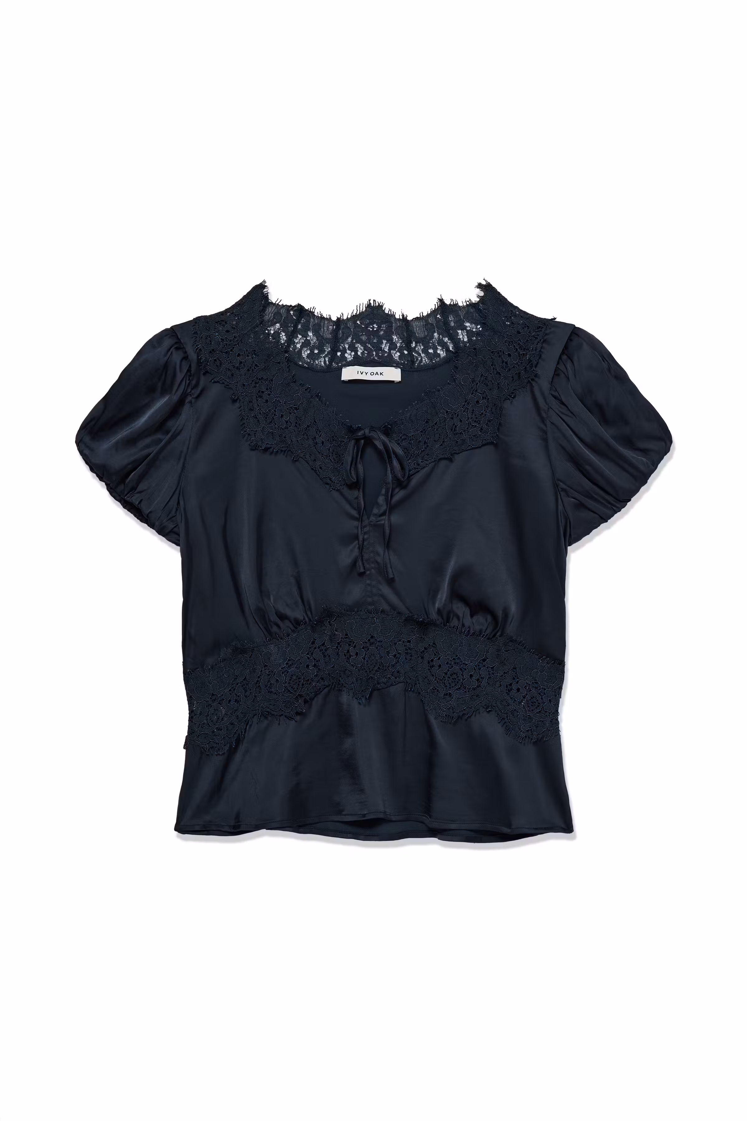 IOEfia Top PACK FRONT 30600069-BL862
