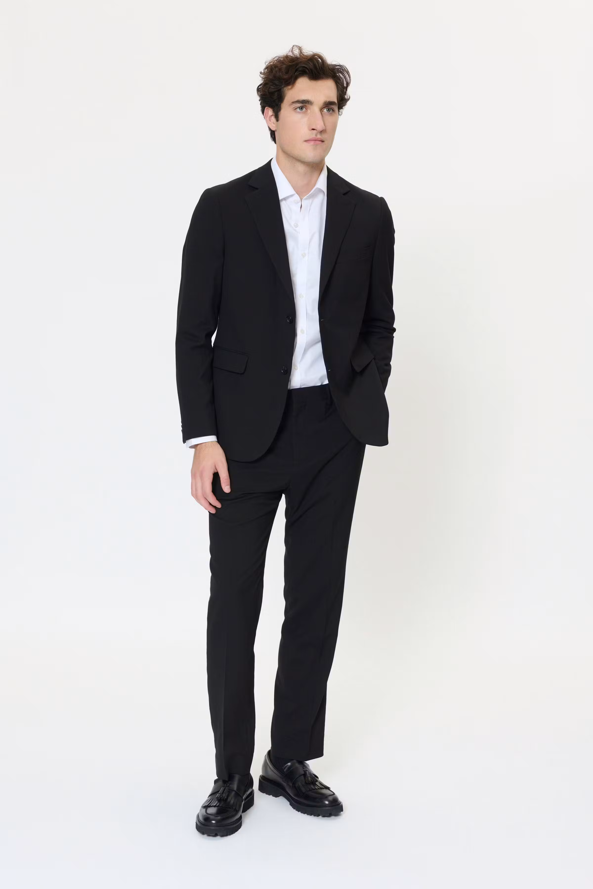 MAcharles Blazer LOOKBOOK FRONT 30208978-300275