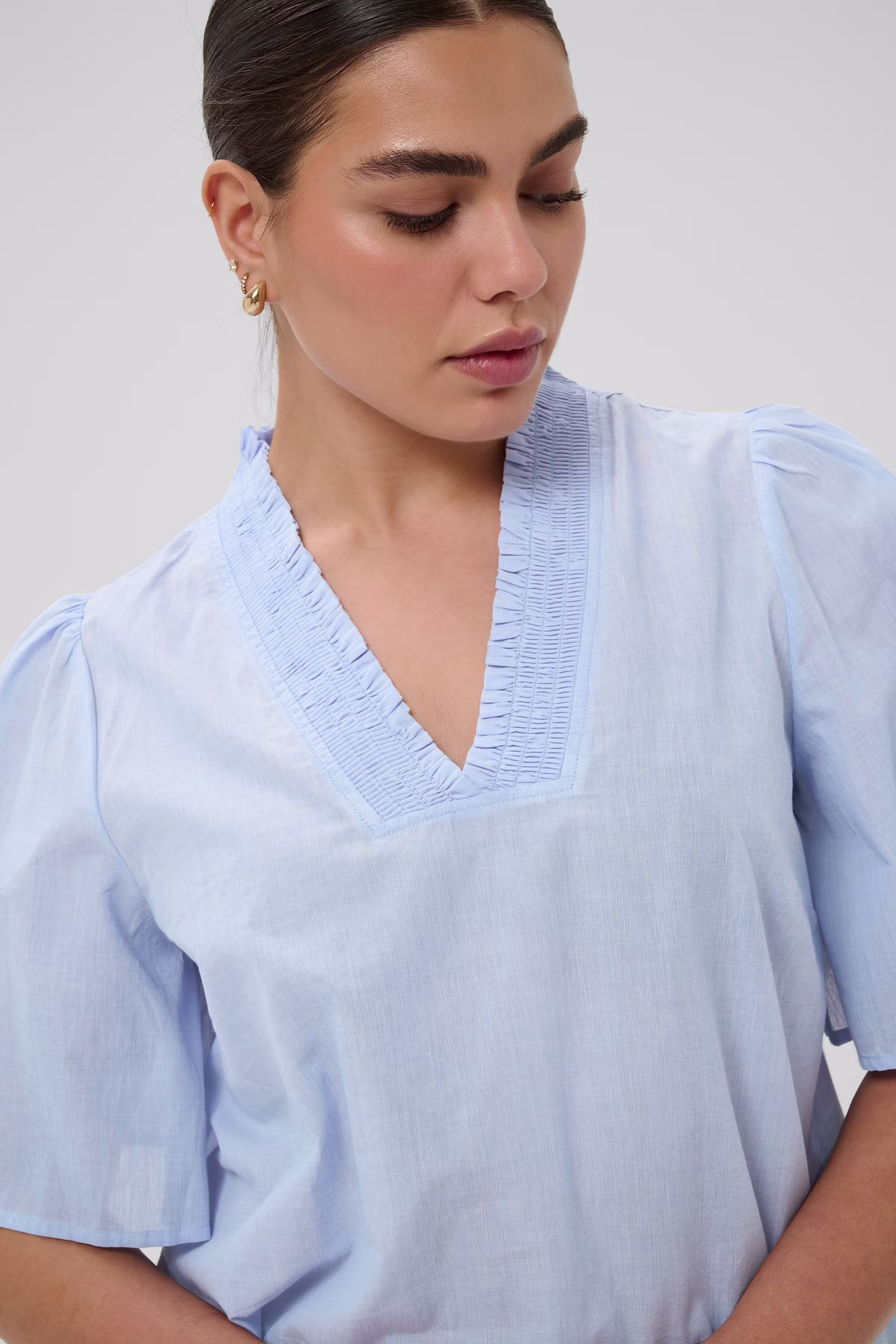 KCjane Blouse LOOKBOOK DETAIL 10584334-163922