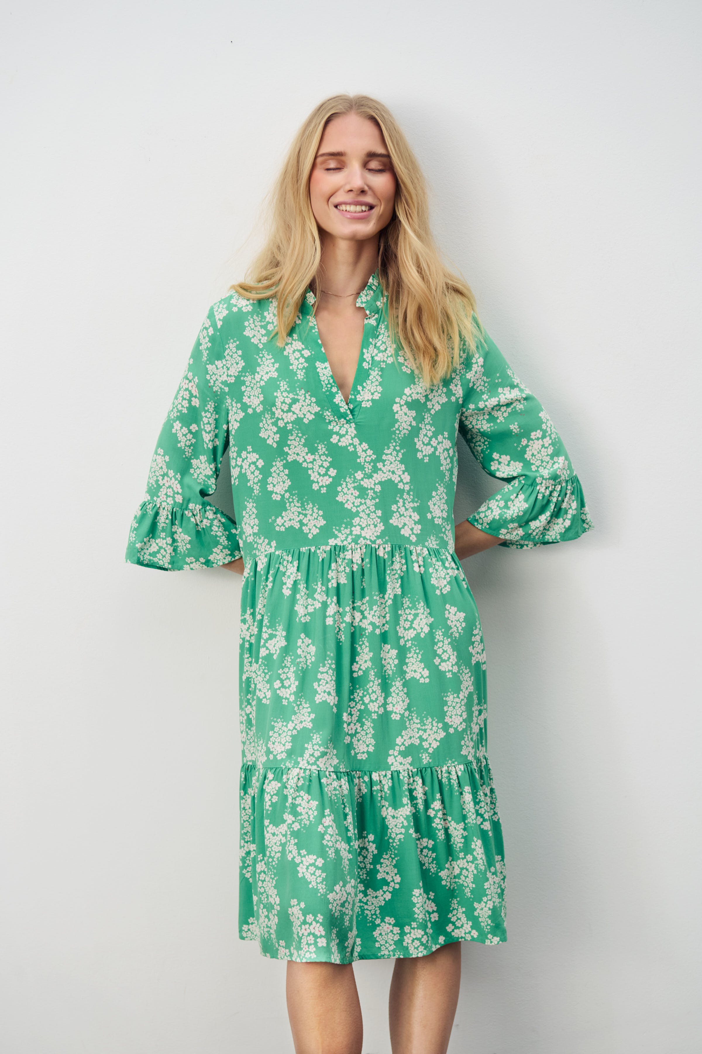 EdaSZ Klänning LOCATION NONE 30510220-303973