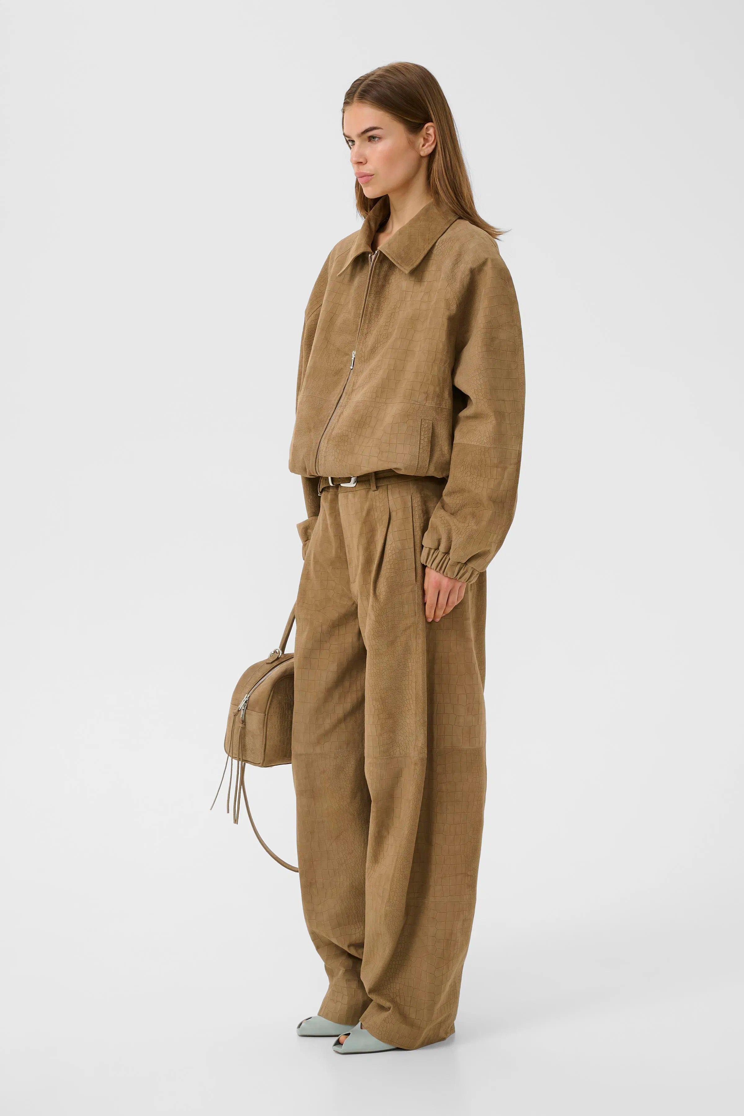 GZestelle Ruskindsjakke LOOKBOOK FRONT 10911114-181022