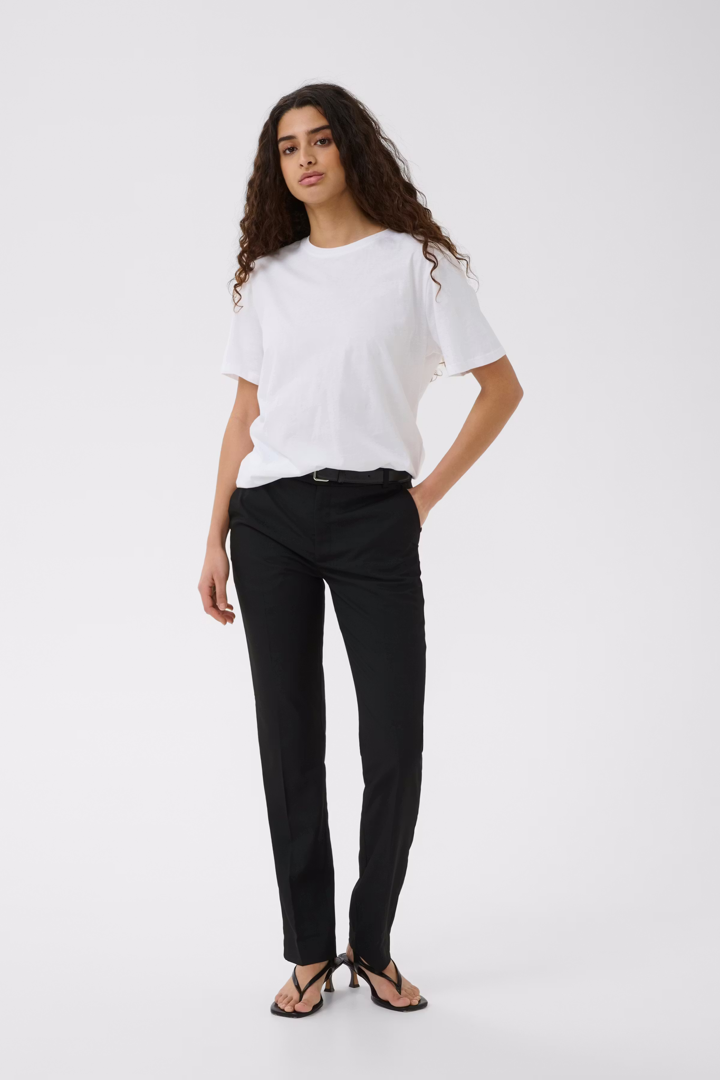 CADIEIW Broek LOOKBOOK FRONT 30112601-194008