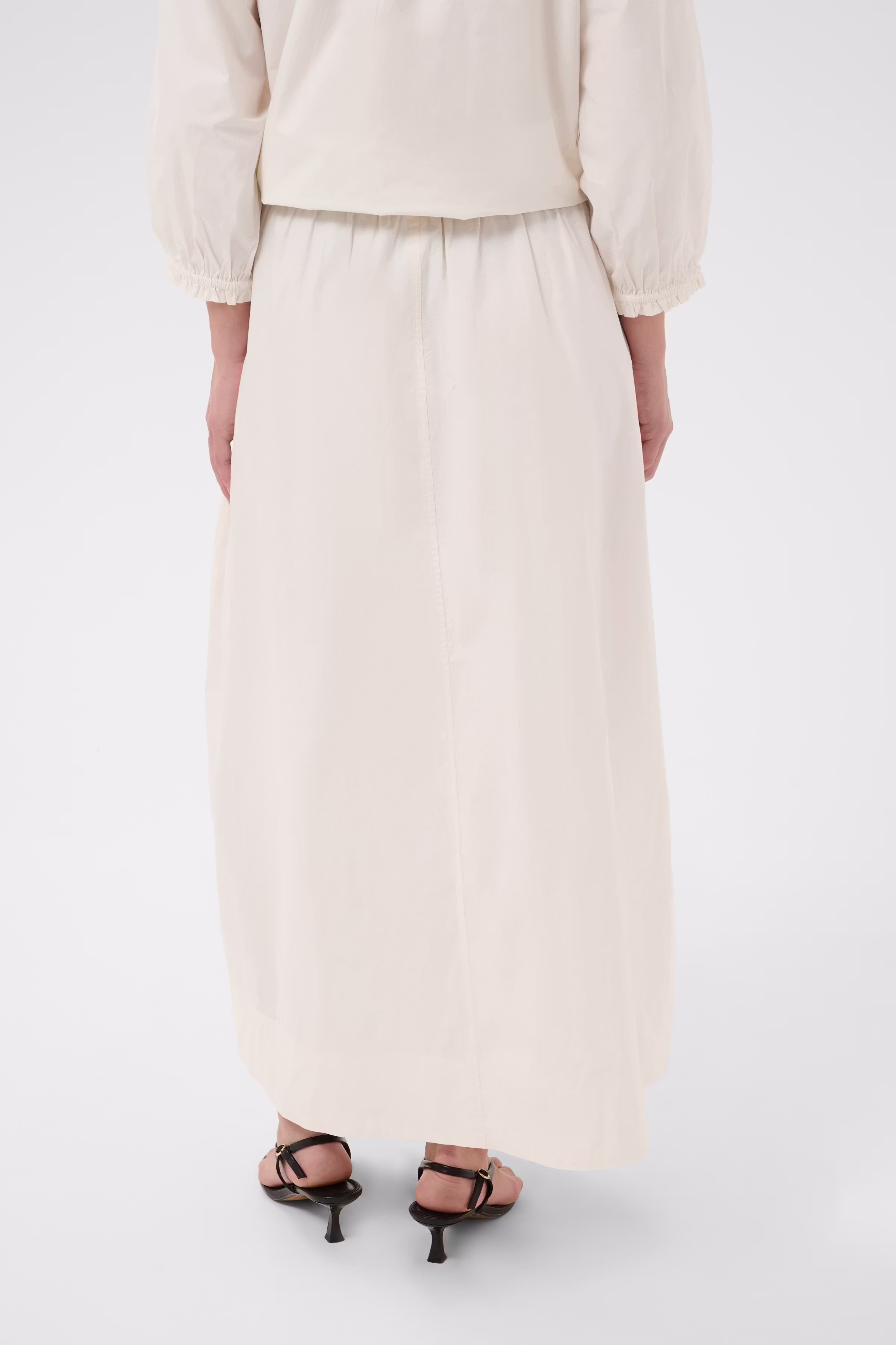 DuyenPW Skjørt LOOKBOOK BACK 30311113-110701