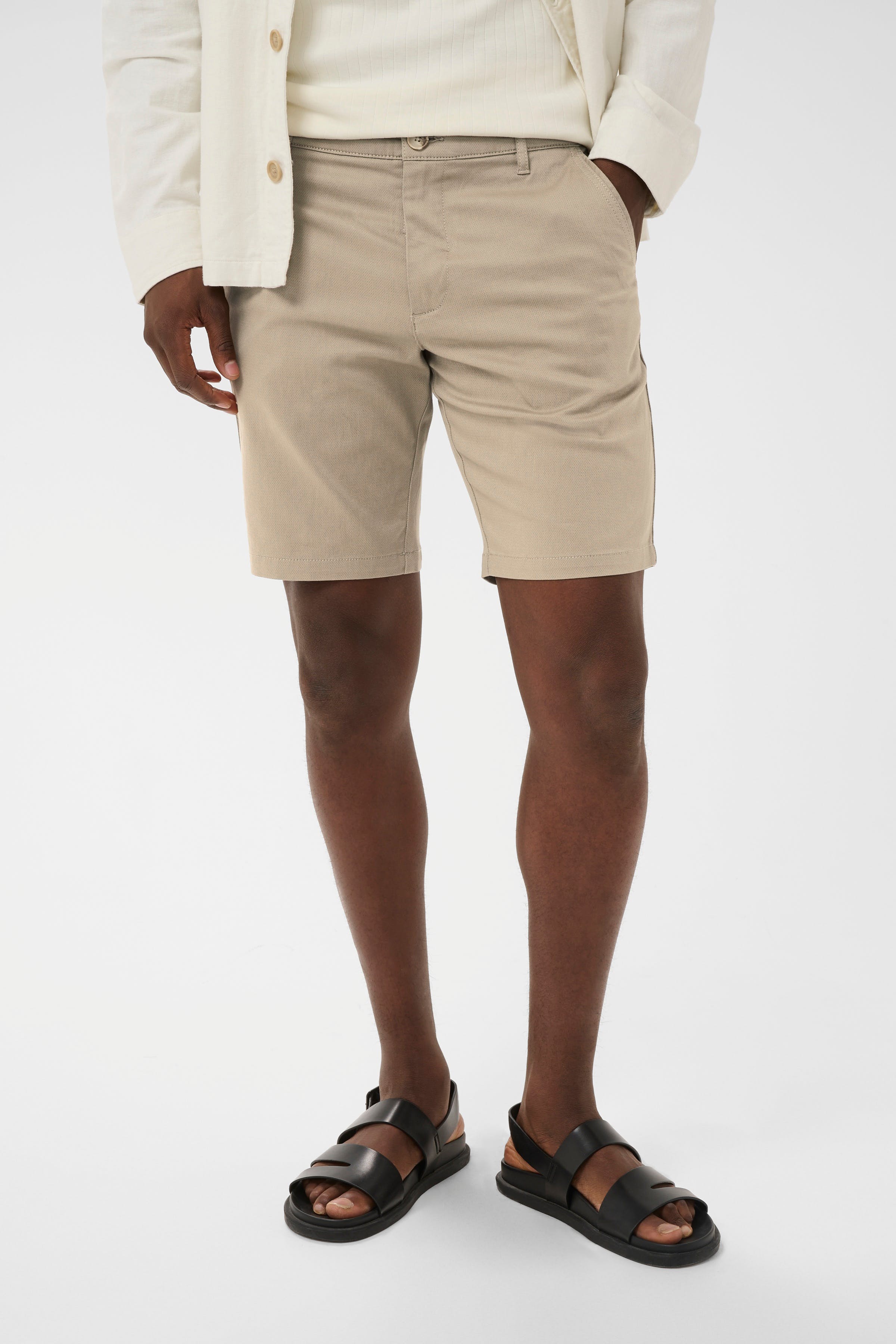 MAthomas Shorts LOOKBOOK FRONT 30207368-161105