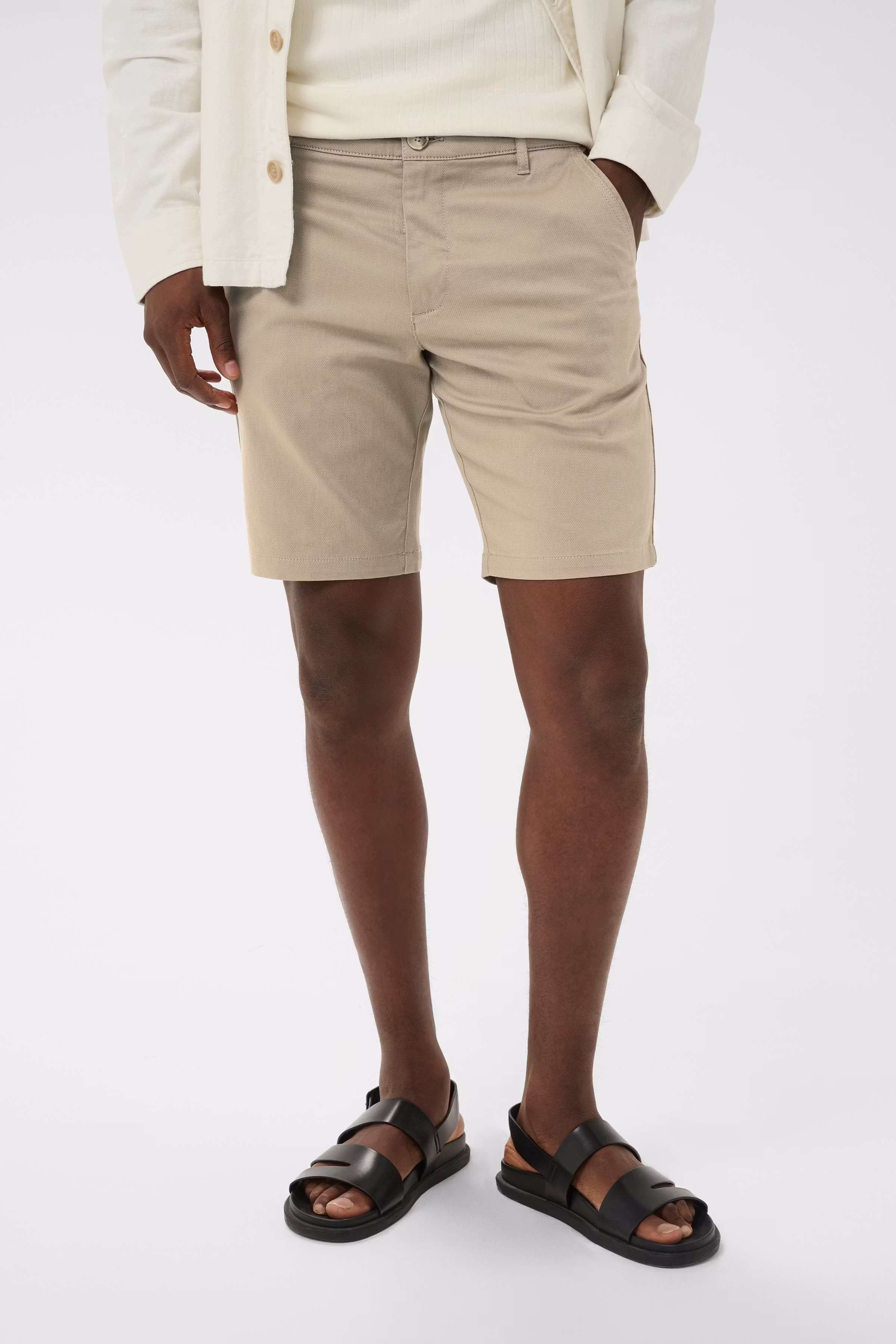 MAthomas Shorts LOOKBOOK FRONT 30207368-161105