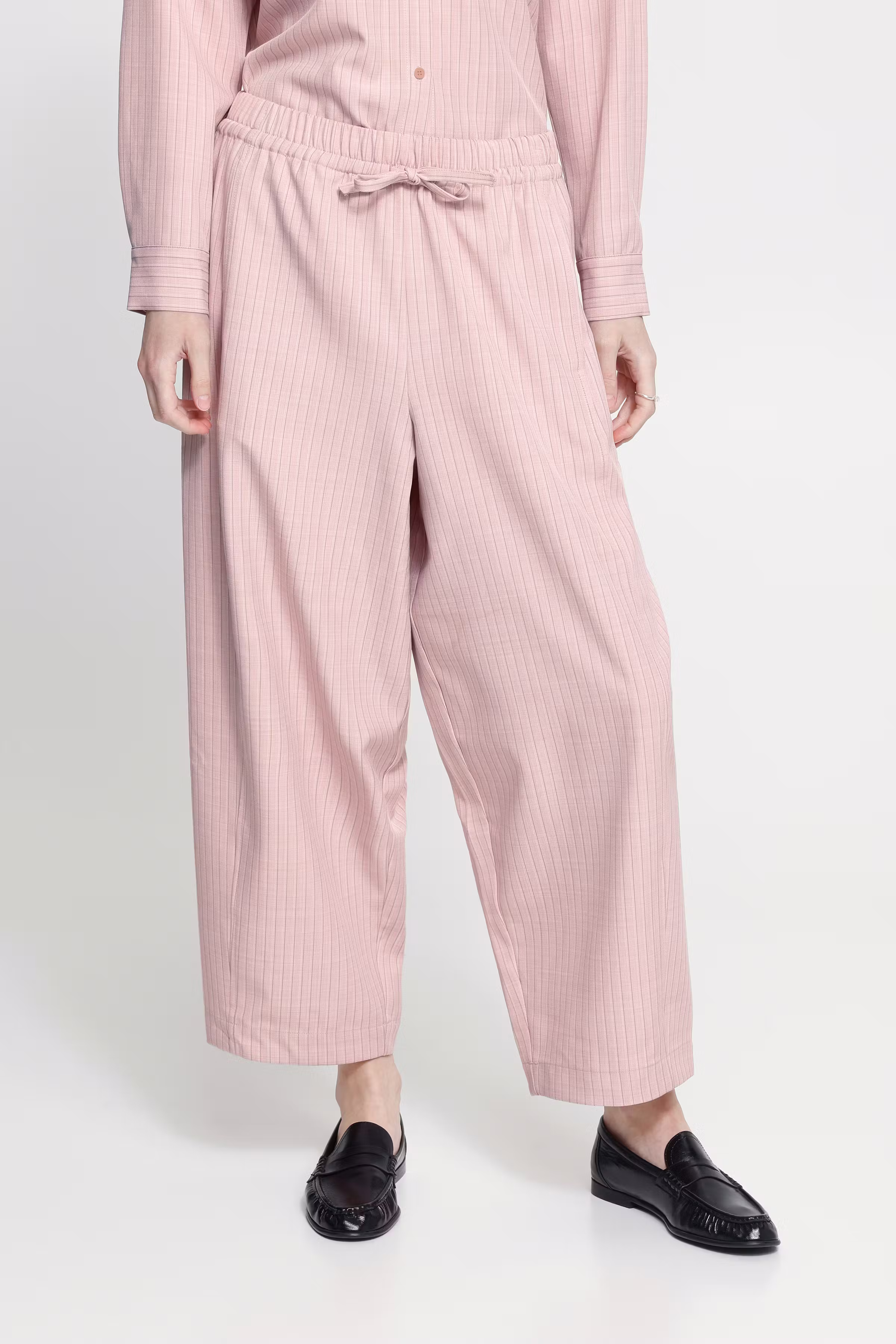 IXTRINE bukser LOOKBOOK FRONT 20123490-141508