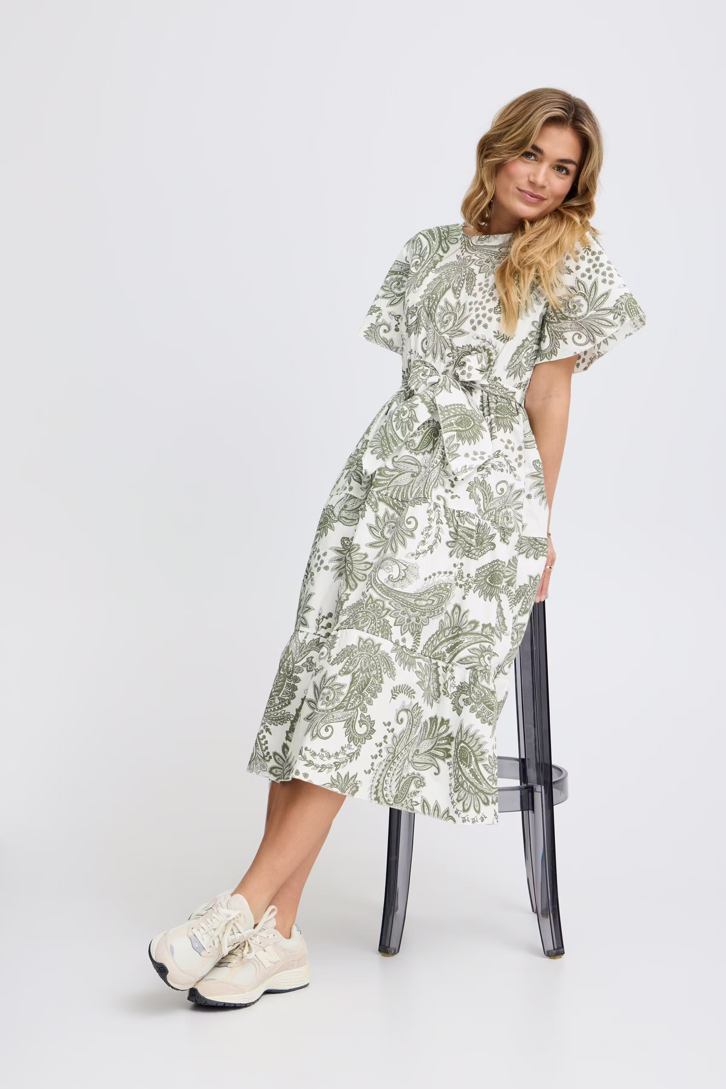 SBJADA Kjole LOOKBOOK DETAIL 22100550-180515