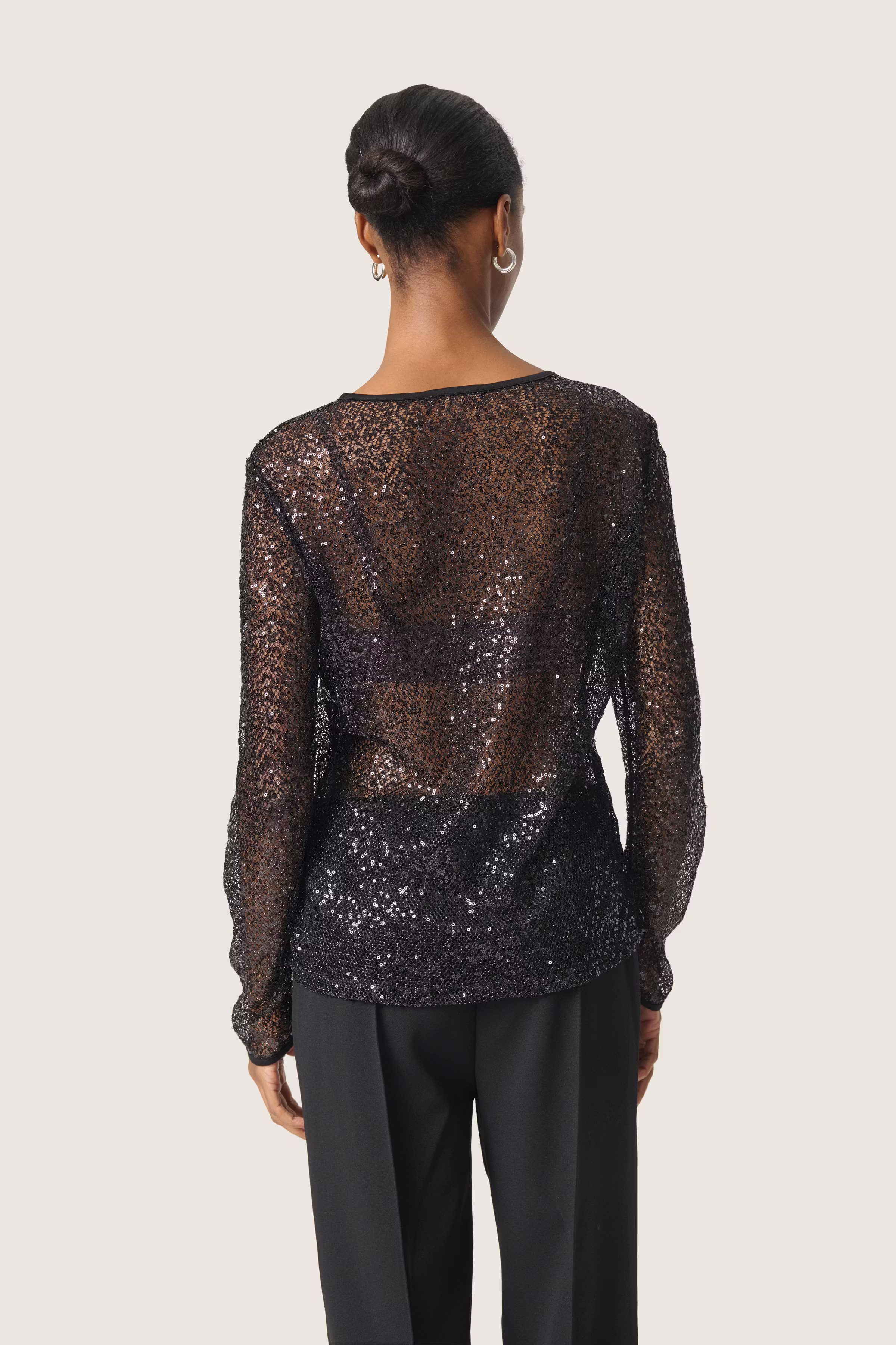 SLAdea Sequin Blouse LOOKBOOK BACK 30407847-194008