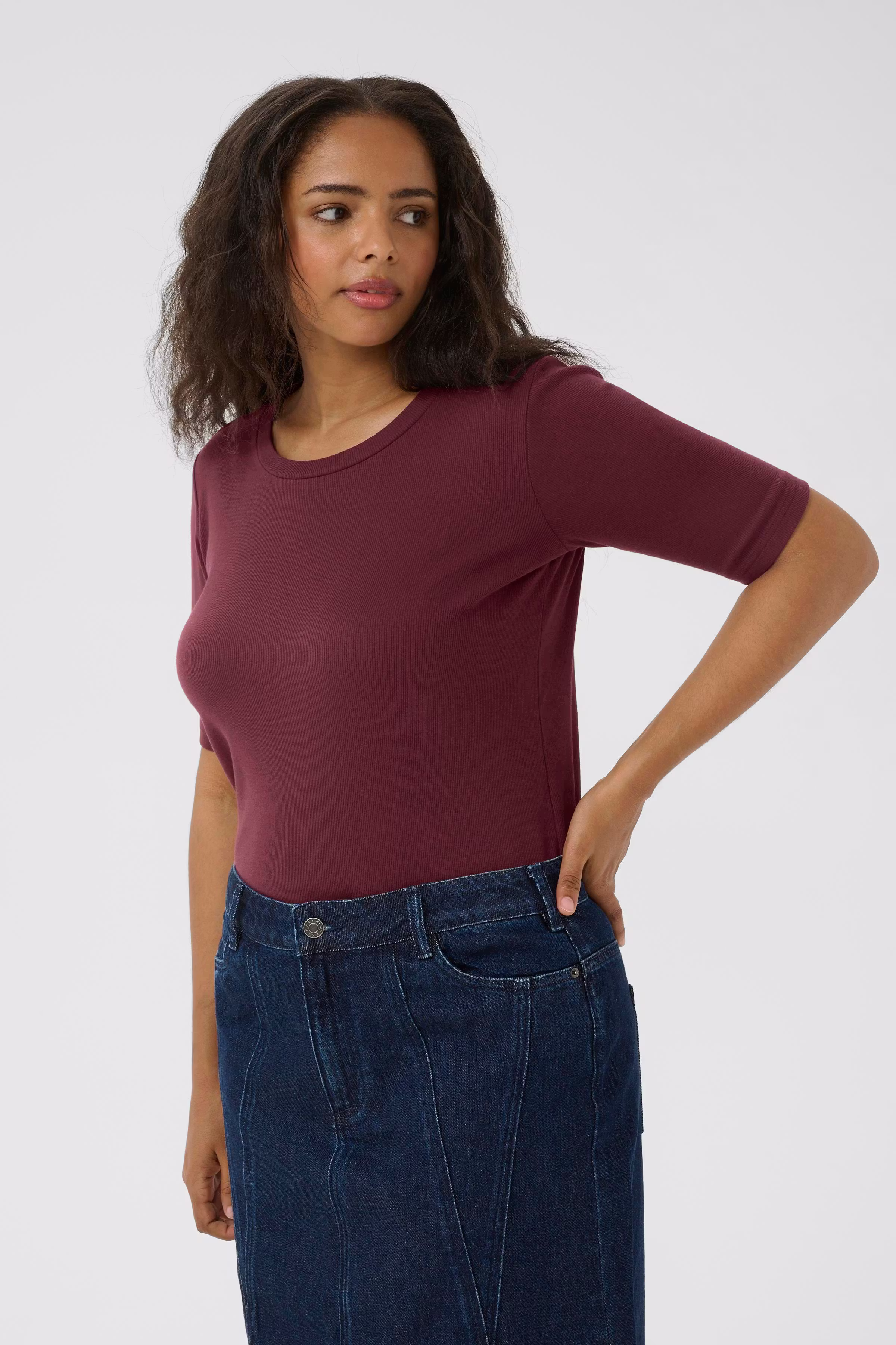 KCcarina T-shirt LOOKBOOK FRONT 10581627-191528