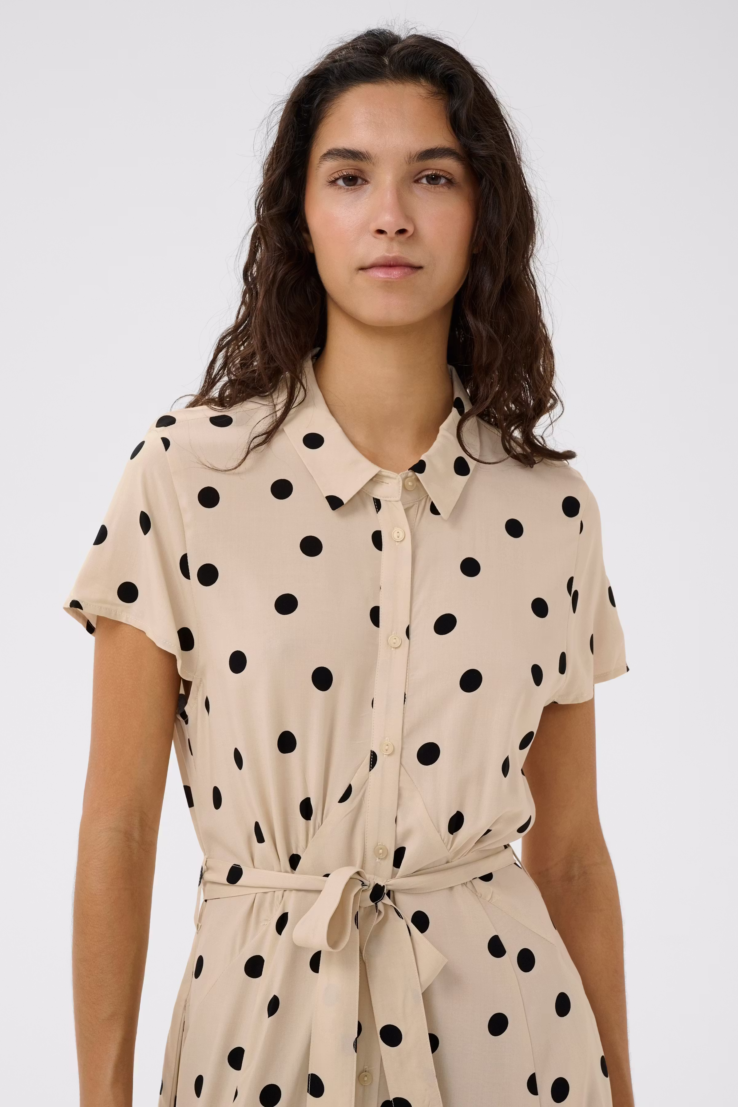 SLArjana Dress LOOKBOOK DETAIL 30404807-305003