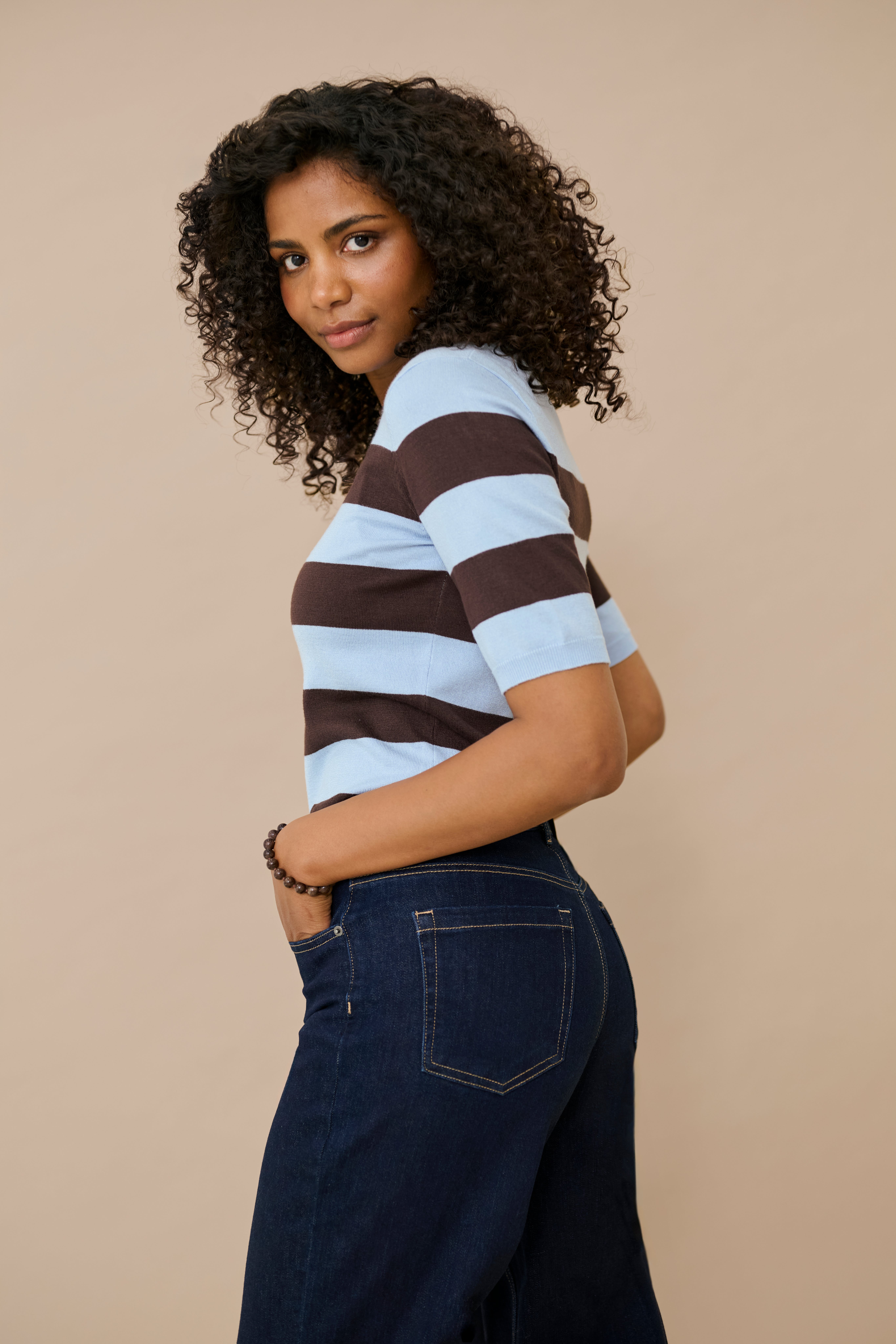 KAlizza Pullover LOCATION NONE 10508410-109657