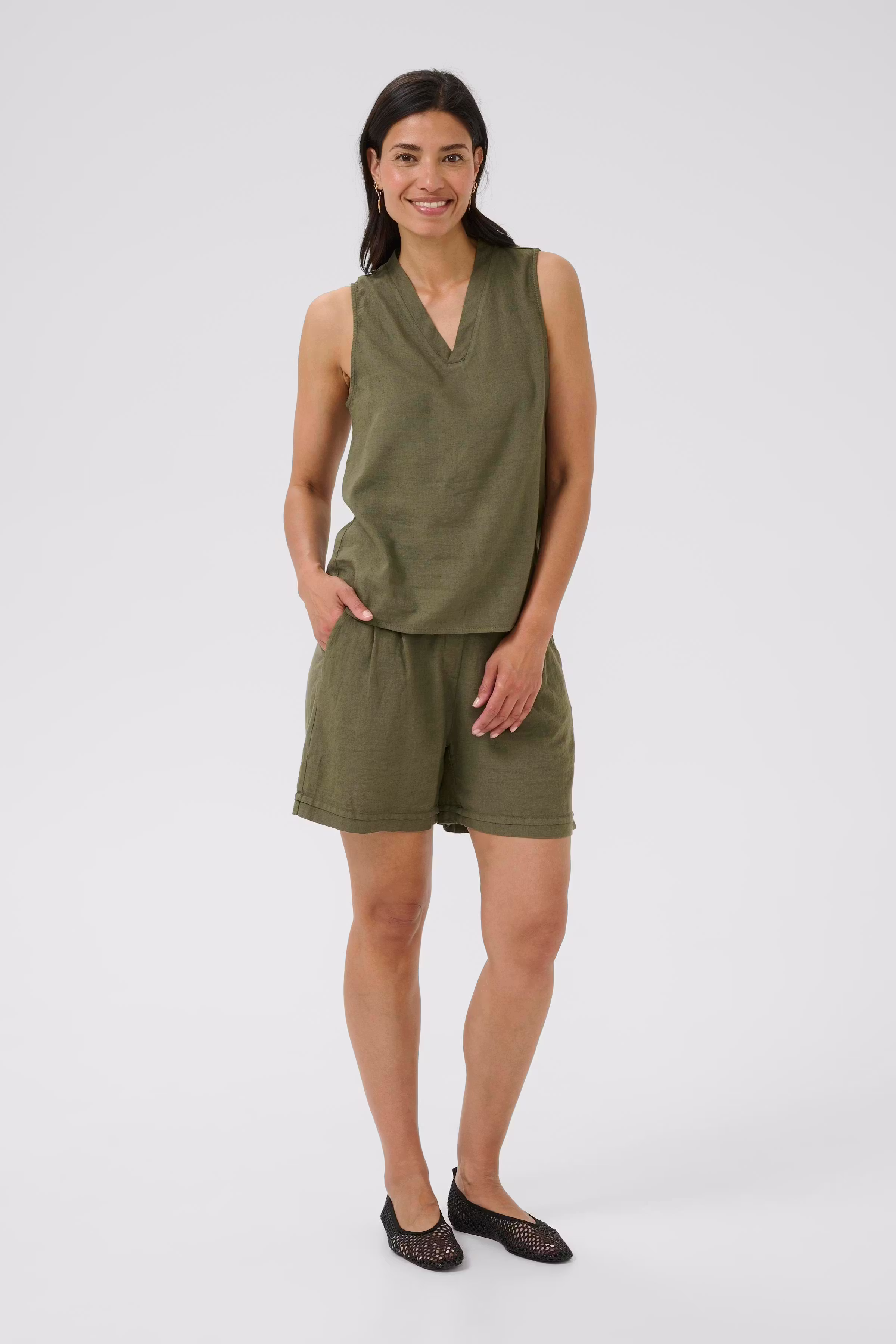 BPkarmen Shorts LOOKBOOK FRONT 40103559-400806