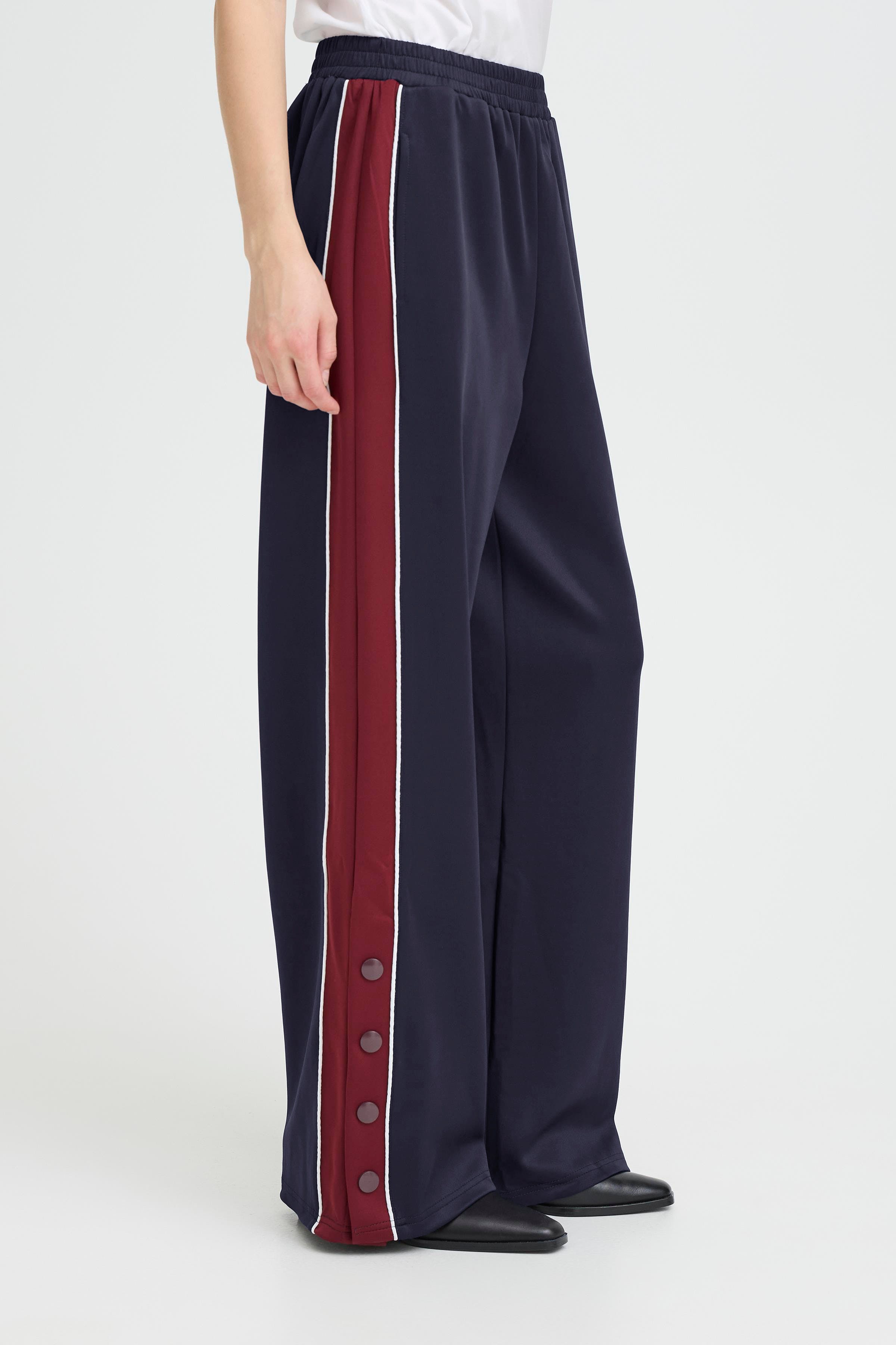 PZVICKY Trousers LOOKBOOK FRONT 50209250-194020