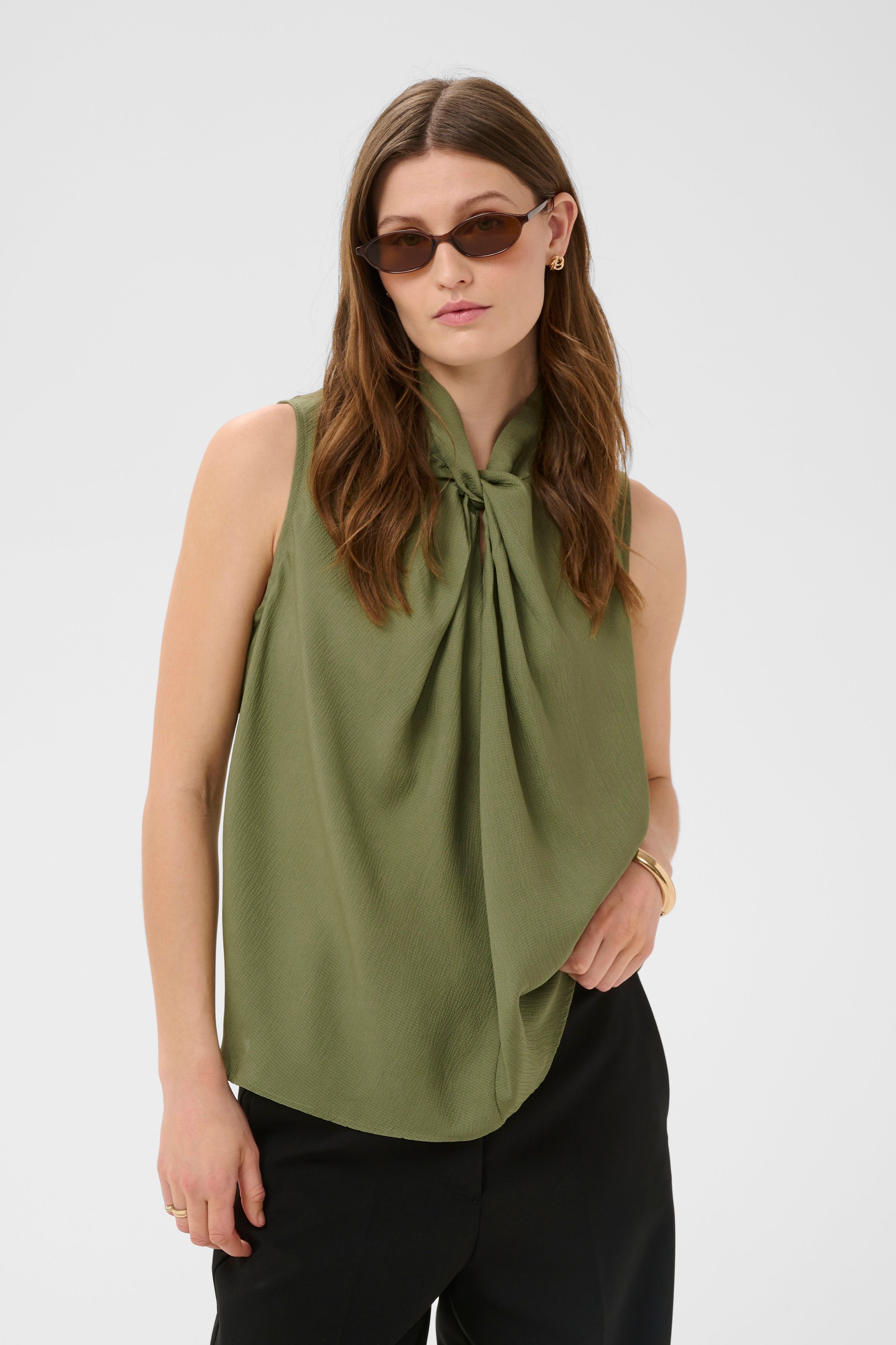 SLParis Bluse LOOKBOOK FRONT 30409588-170115