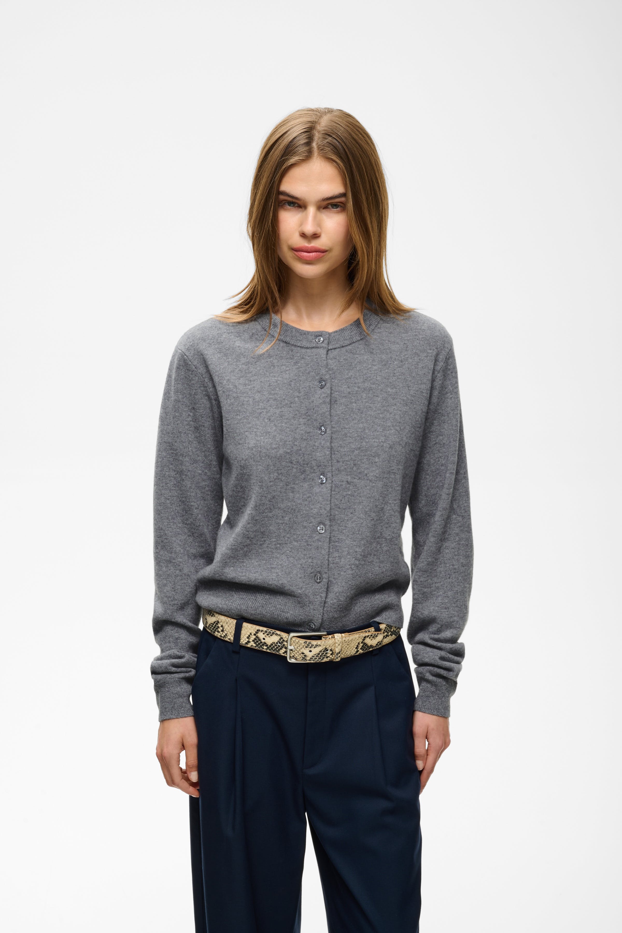 GZmanzi Cardigan LOOKBOOK FRONT 10911814-1000053