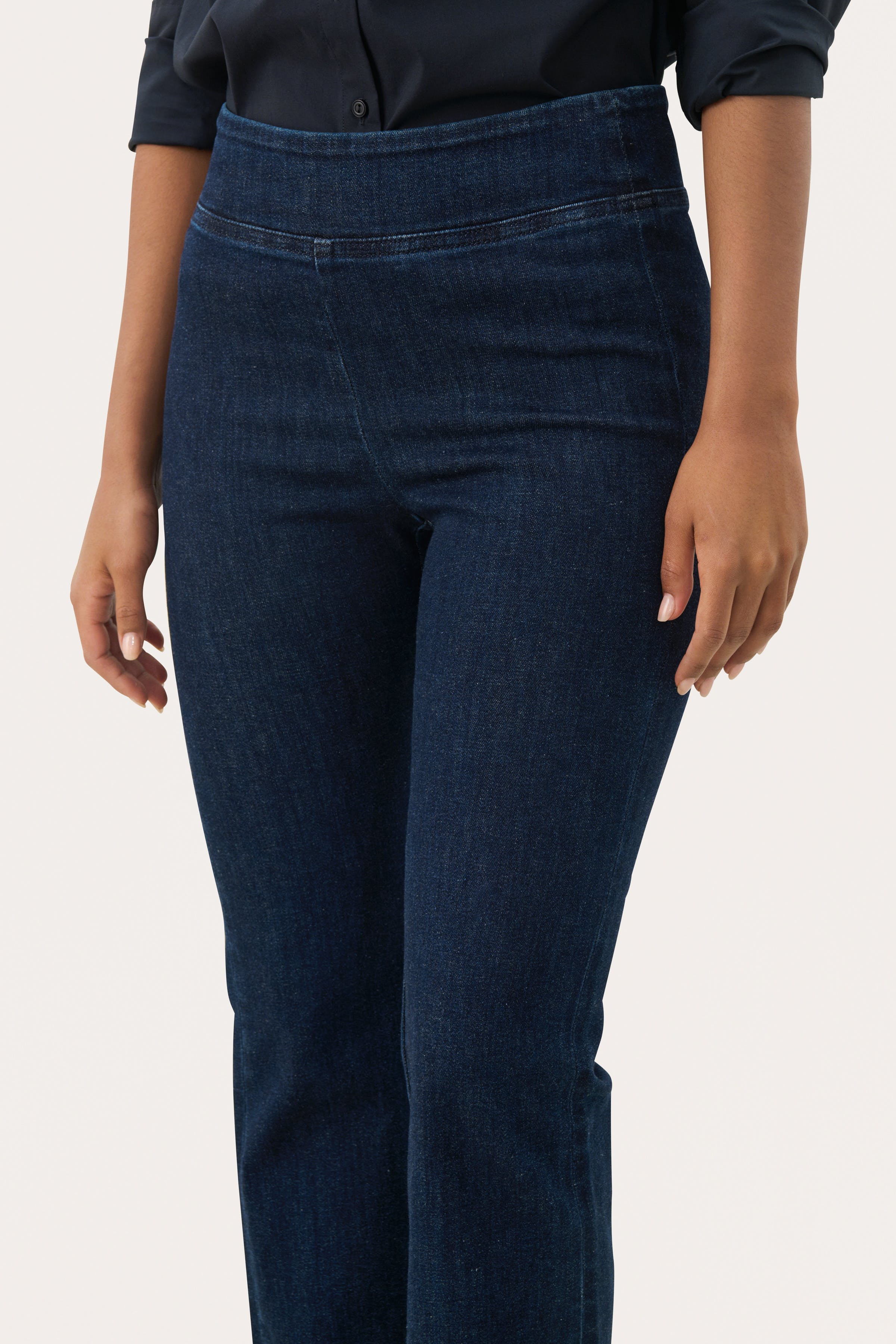 NikelaPW Hose LOOKBOOK DETAIL 30309759-300158