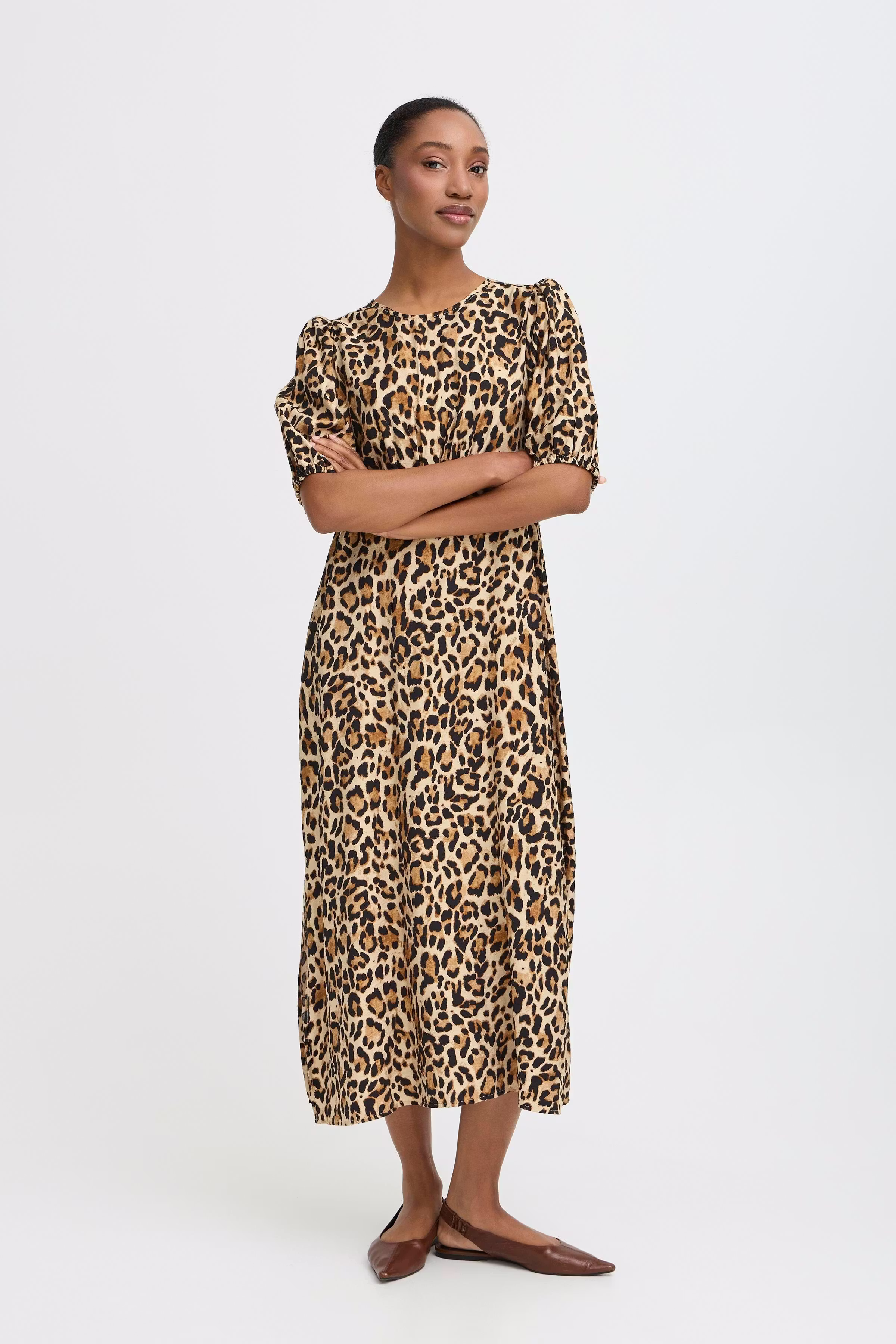 BYIHAMMA Klänning LOOKBOOK FRONT 20817067-204966