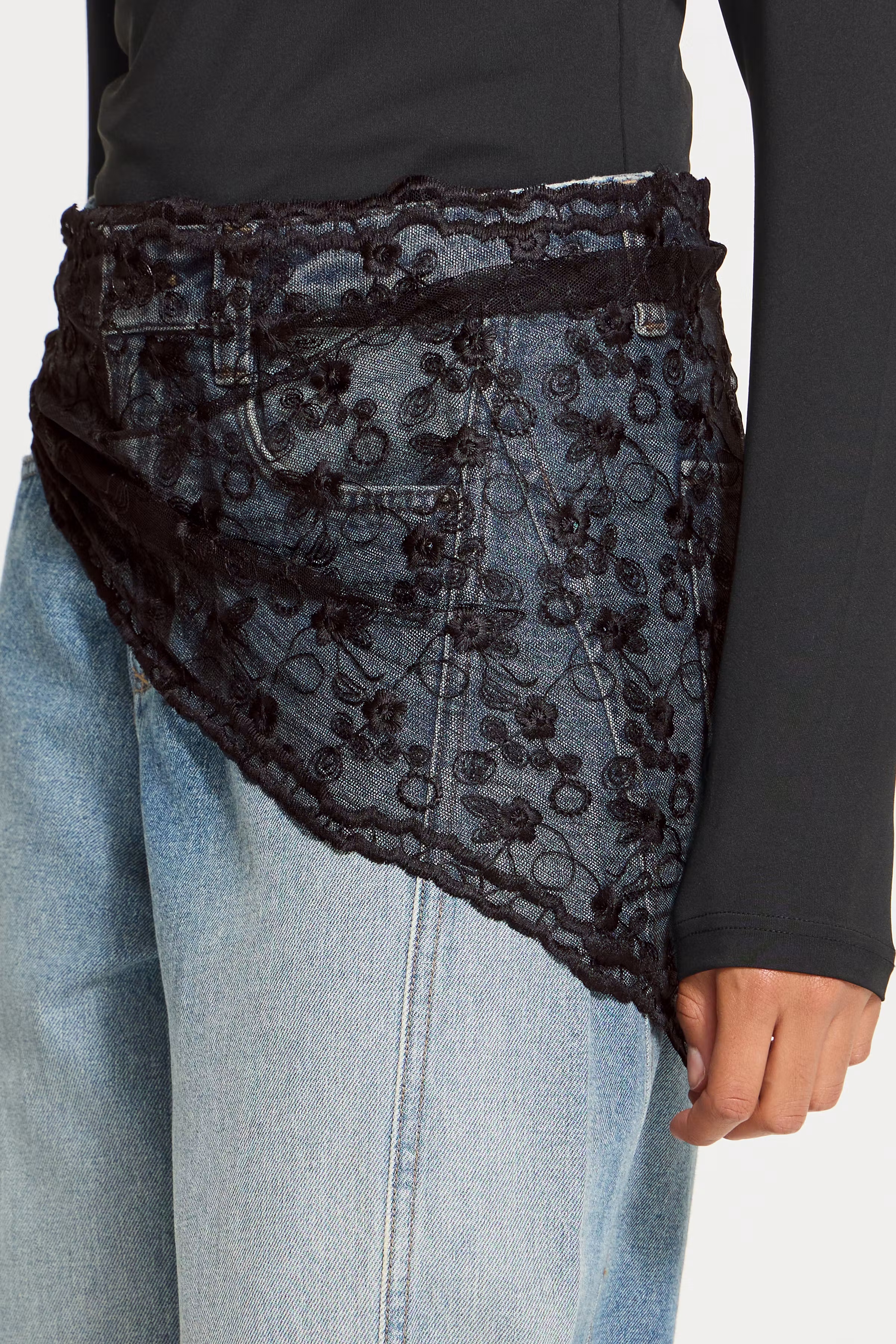 IABLONDE Tørklæde LOOKBOOK FRONT 20127193-194008