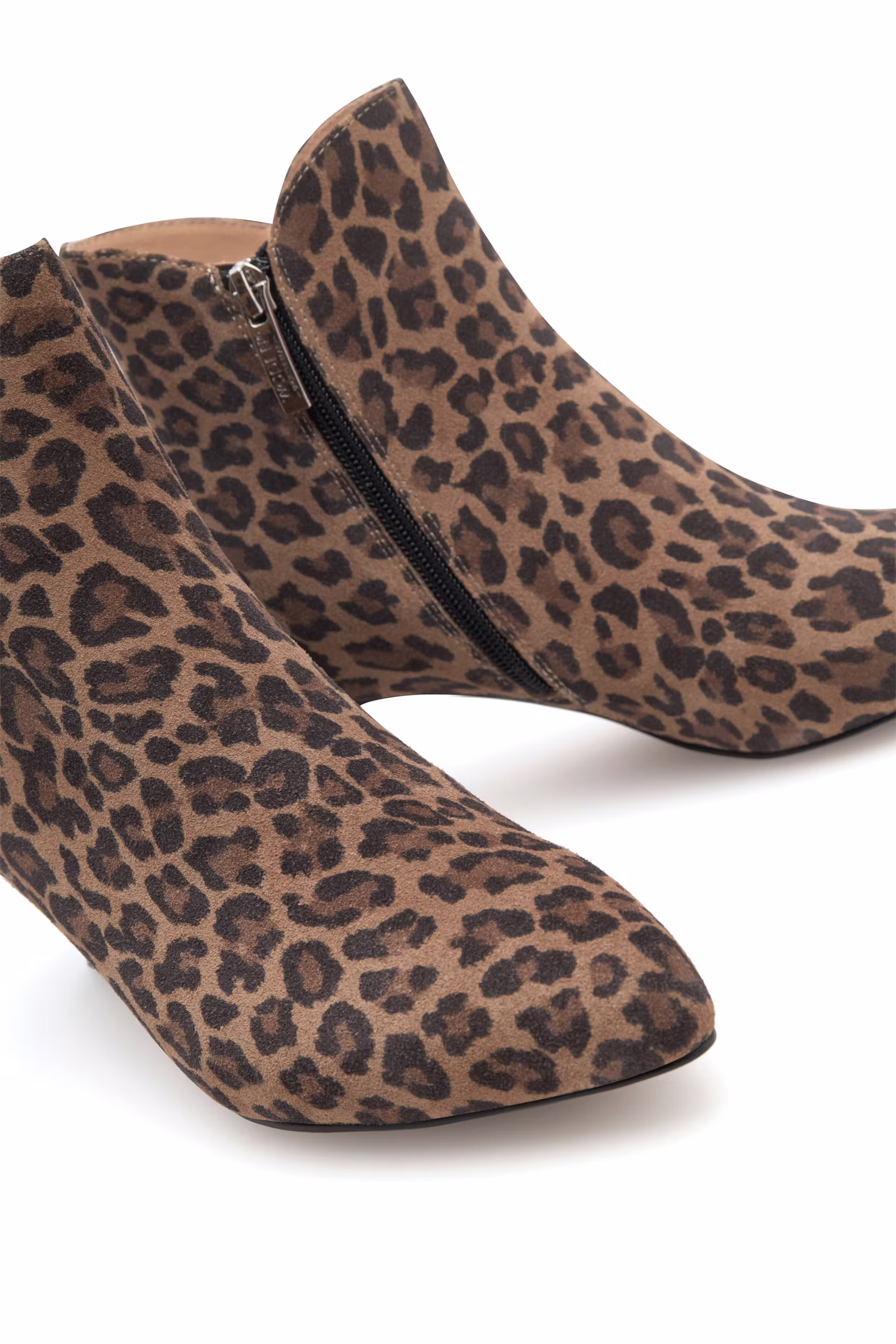 SagaZipS Stiefel LOOKBOOK DETAIL 40551668-400309