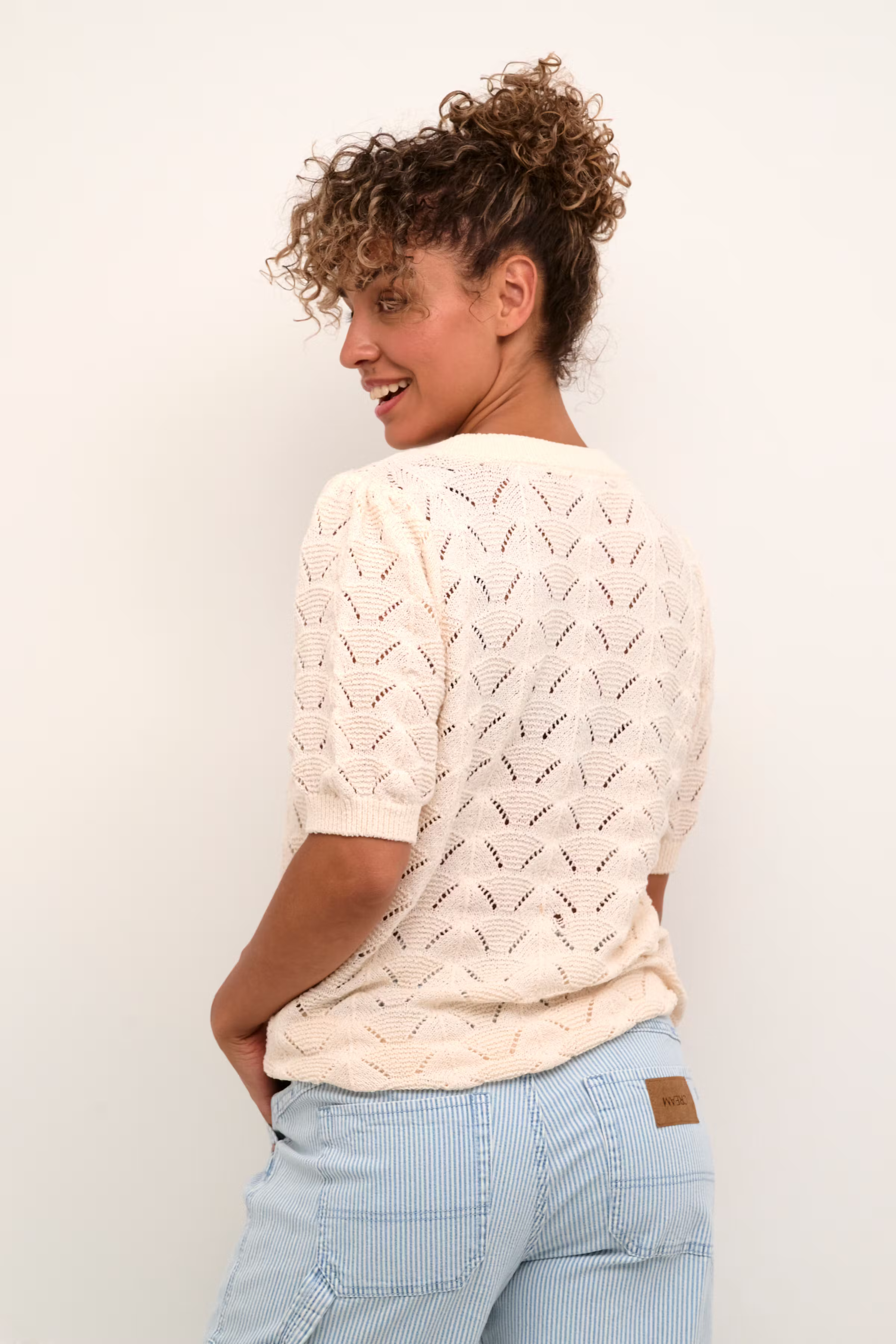 CRHami Blouse LOOKBOOK BACK 10612309-120601