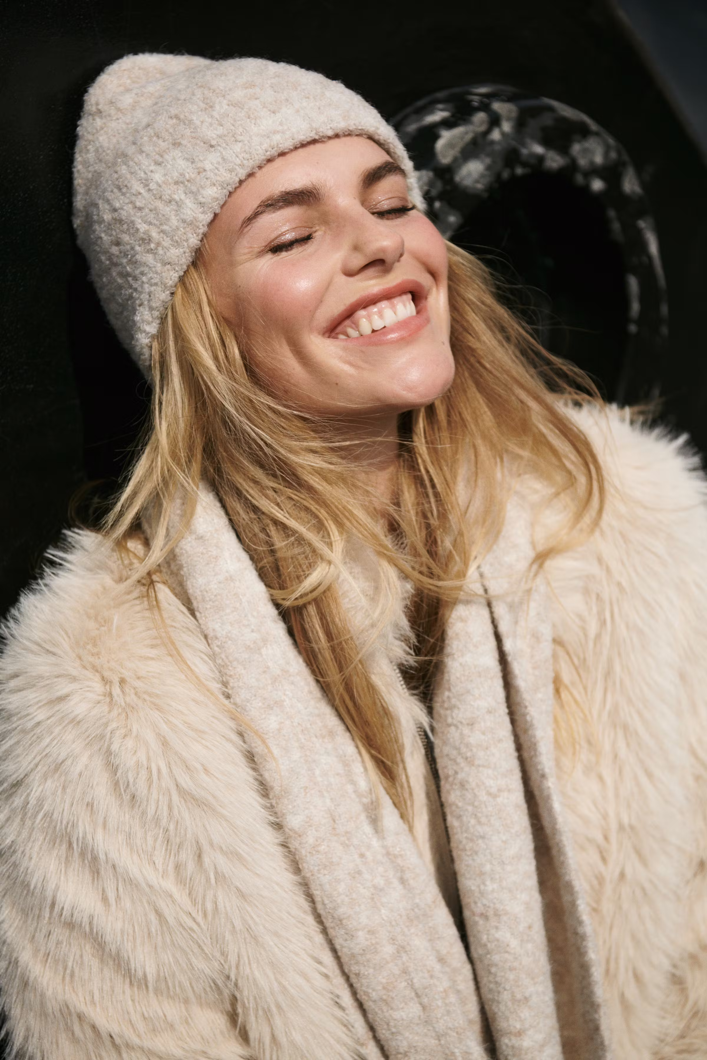 AgitaSZ Pet LOCATION NONE 30514173-130403