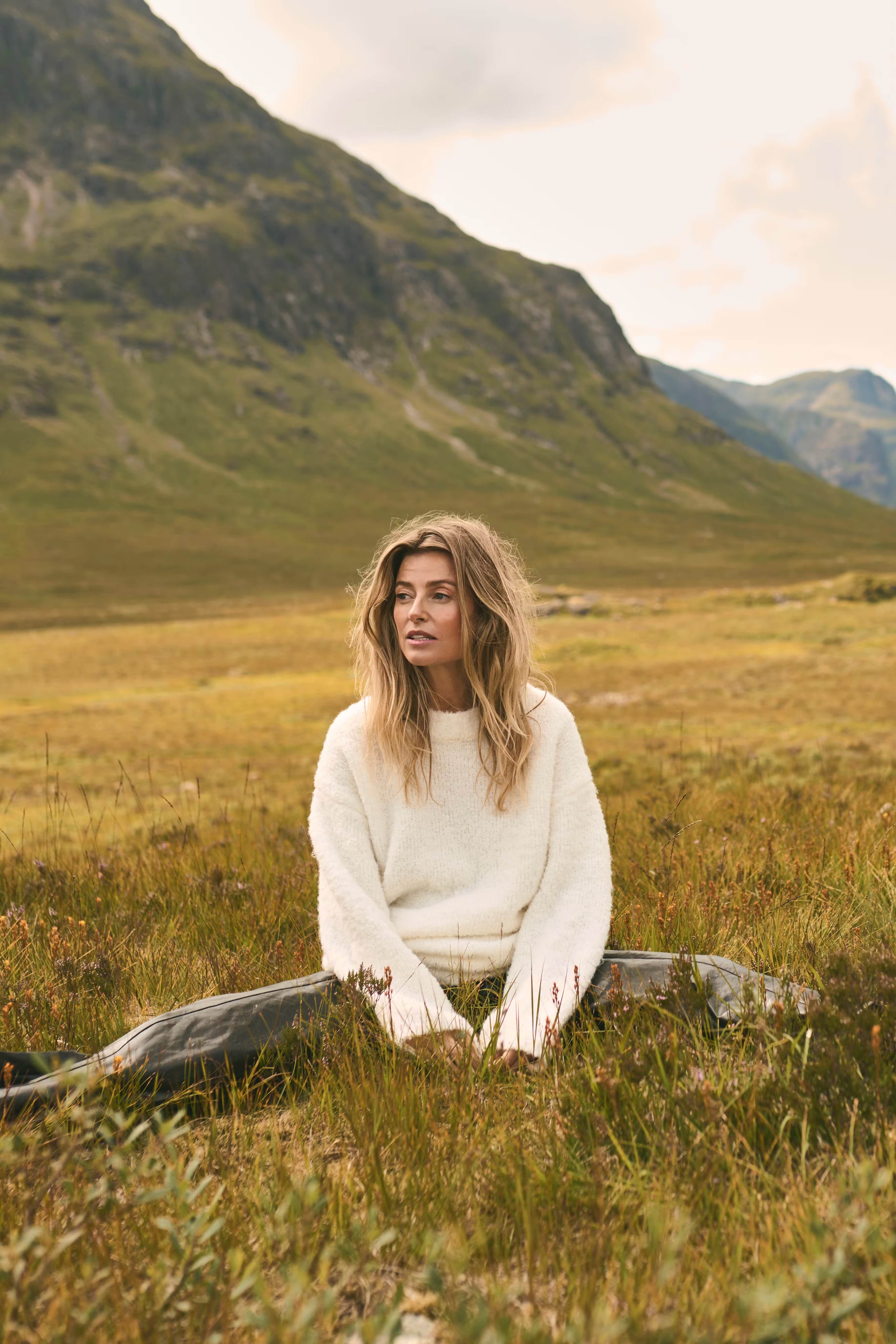 CRCandi Trousers LOCATION NONE 10612990-100120