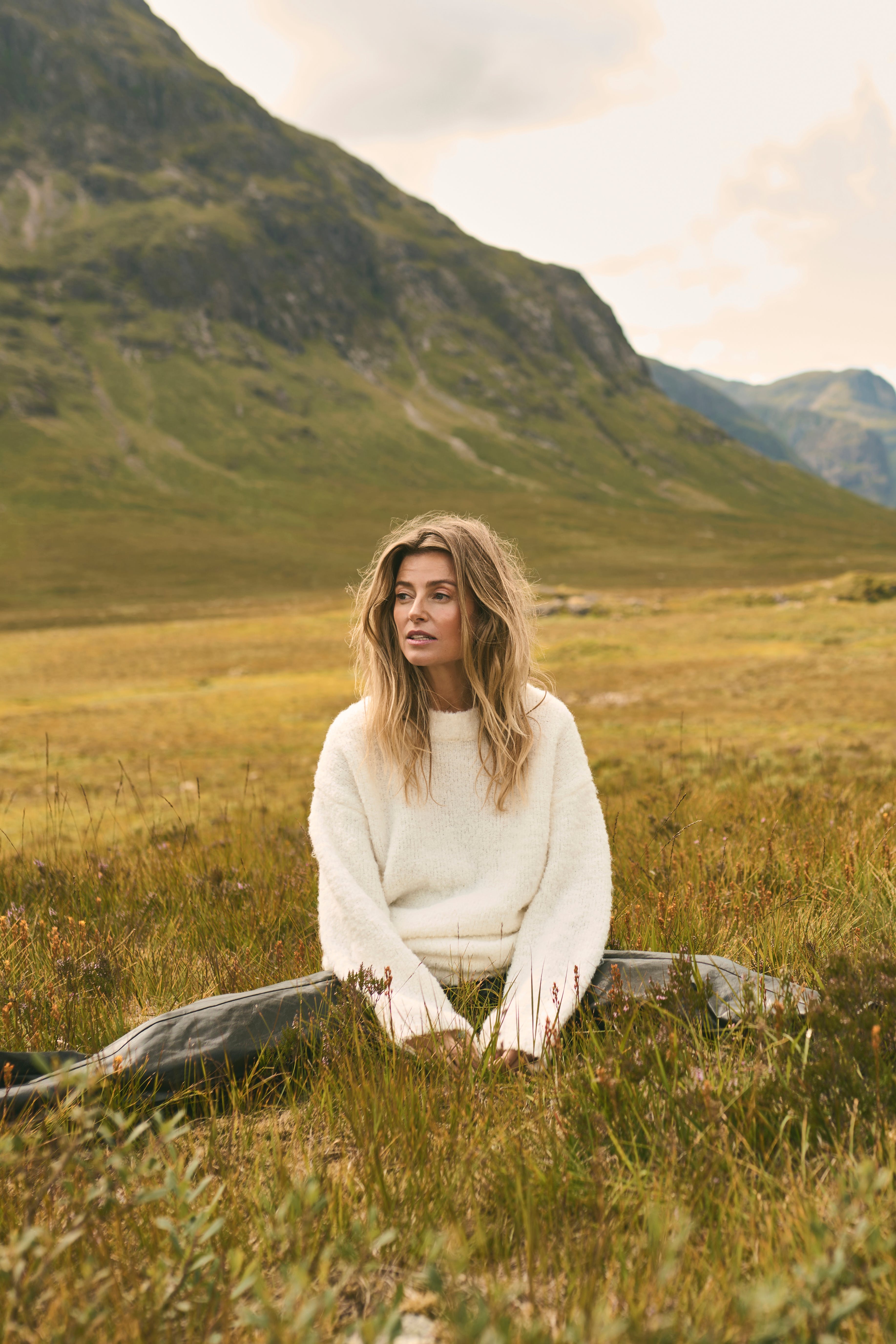 CRCandi Trousers LOCATION NONE 10612990-100120