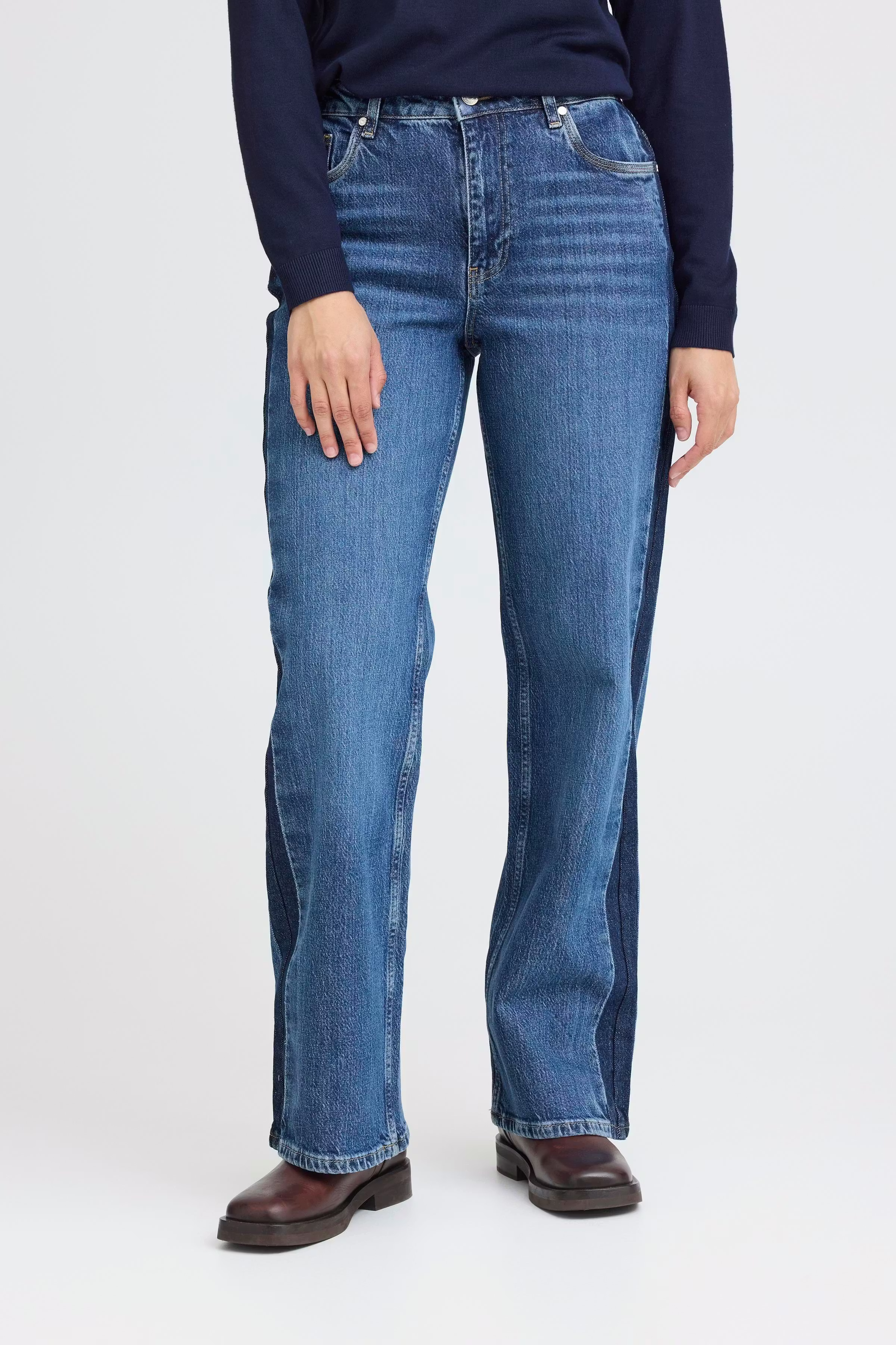 PZVEGA UHW Jeans Wide Leg LOOKBOOK FRONT 50209028-200005