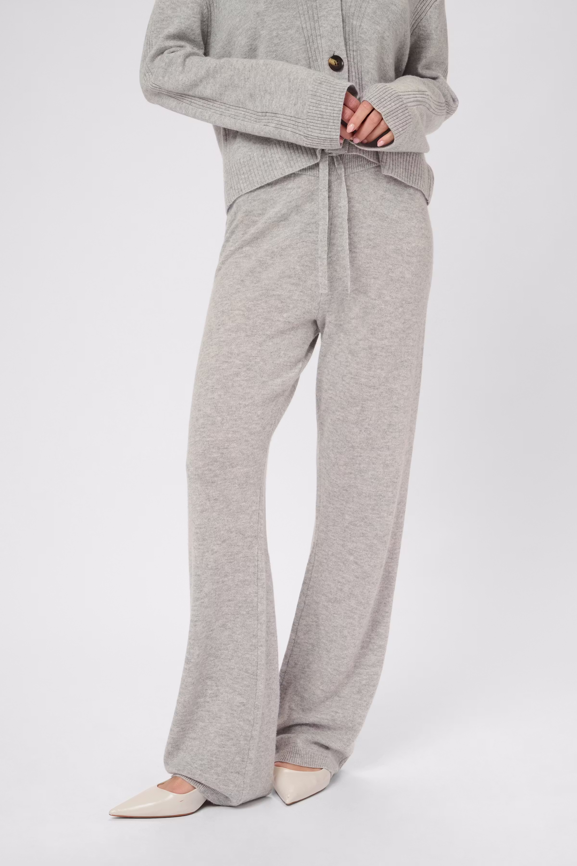 Bukse i ull og kasjmir LOOKBOOK FRONT 50112338-500170