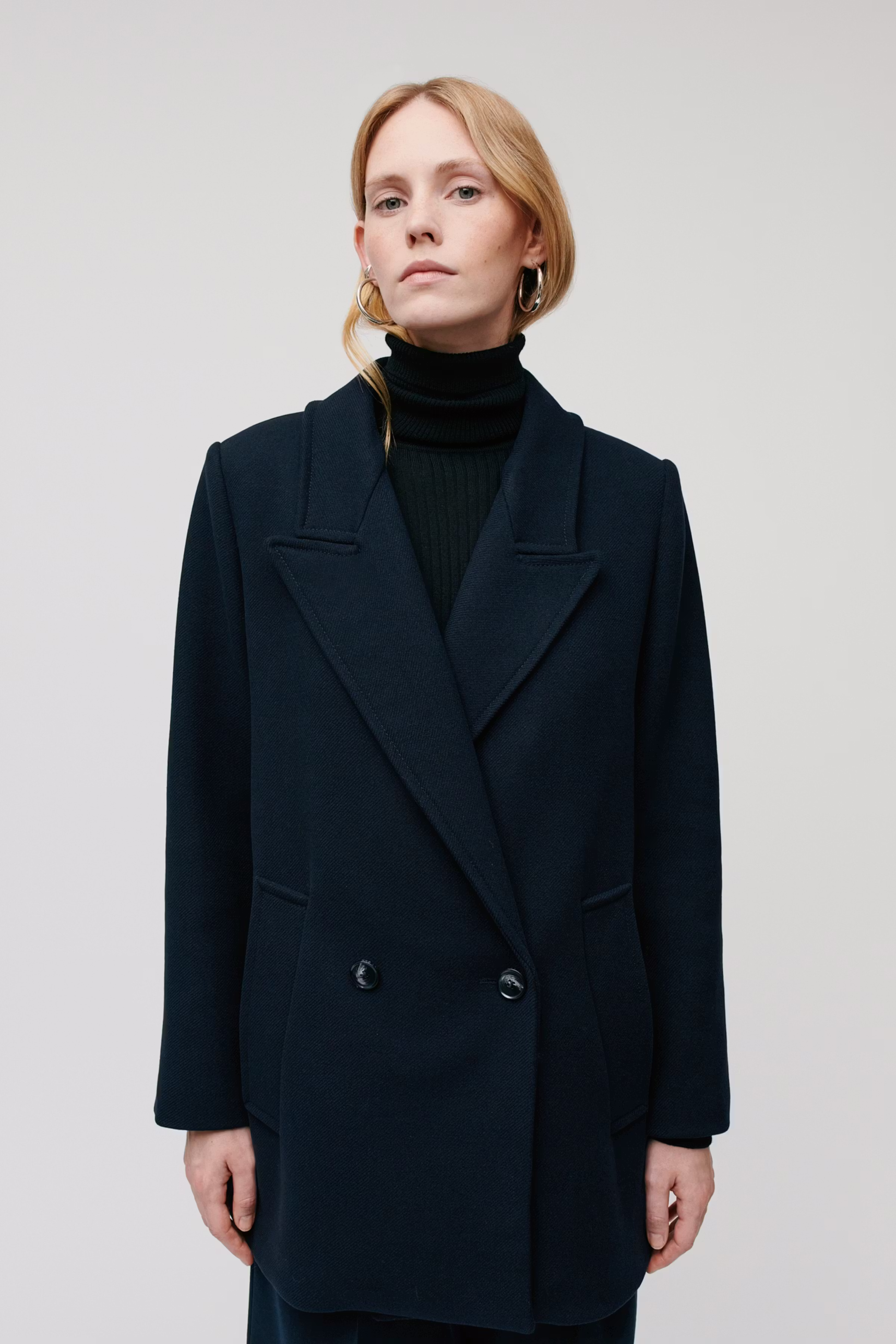 JENNA Coat LOOKBOOK FRONT 30600418-BL900