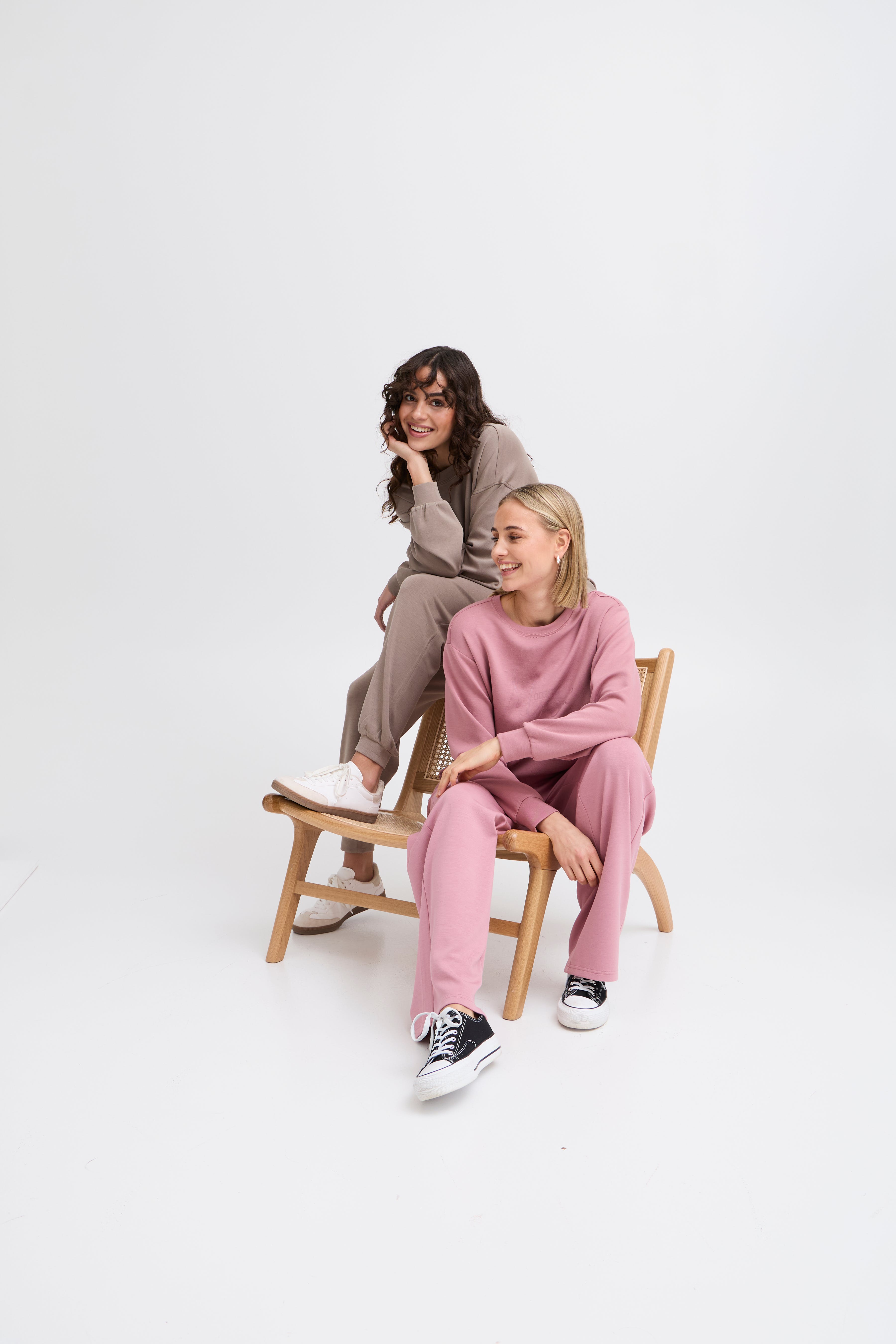 FRAURORA PA 3 Casual Hose LOCATION NONE 20615555-181110