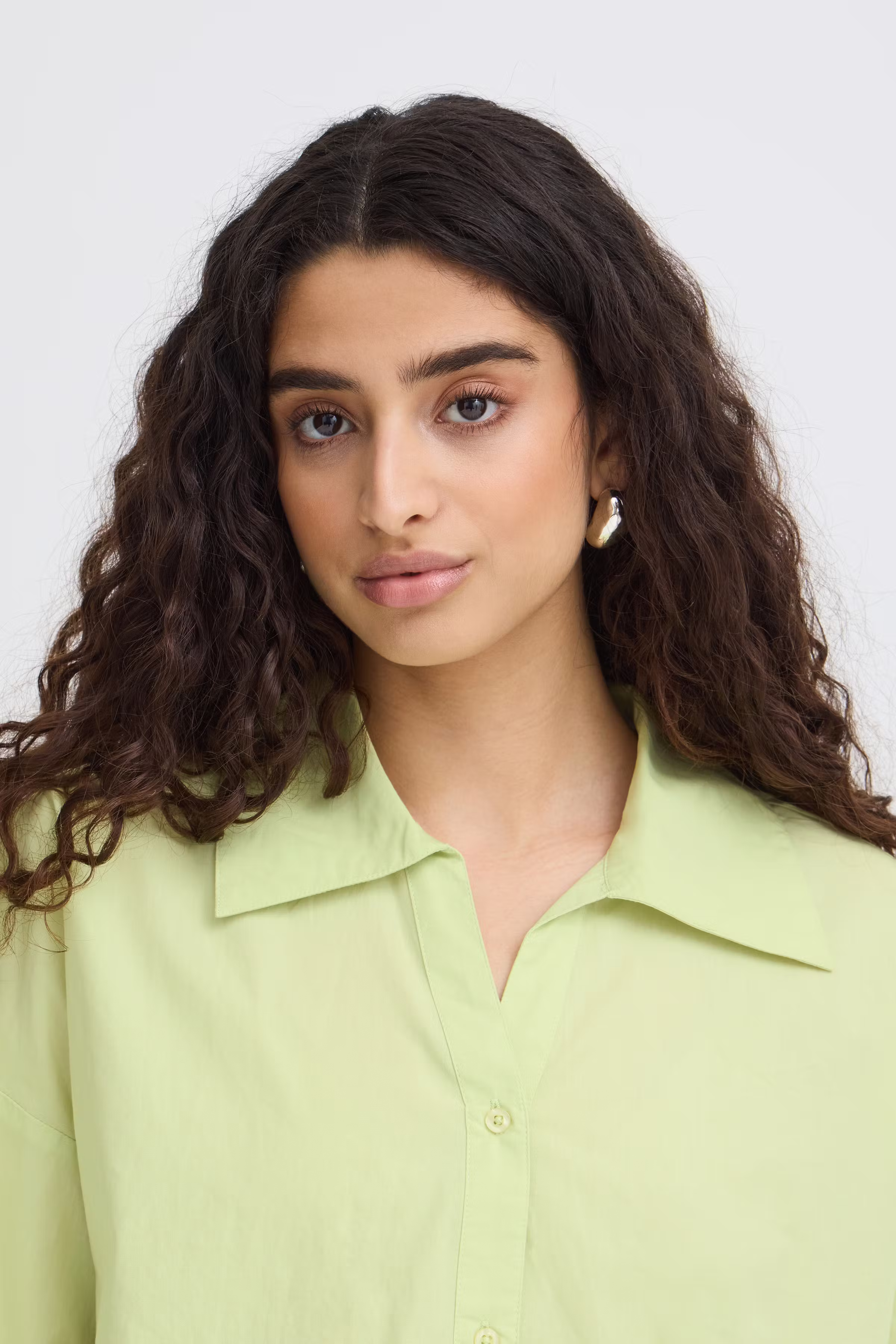 IHLUANNE Skjorte LOOKBOOK DETAIL 20125638-130317