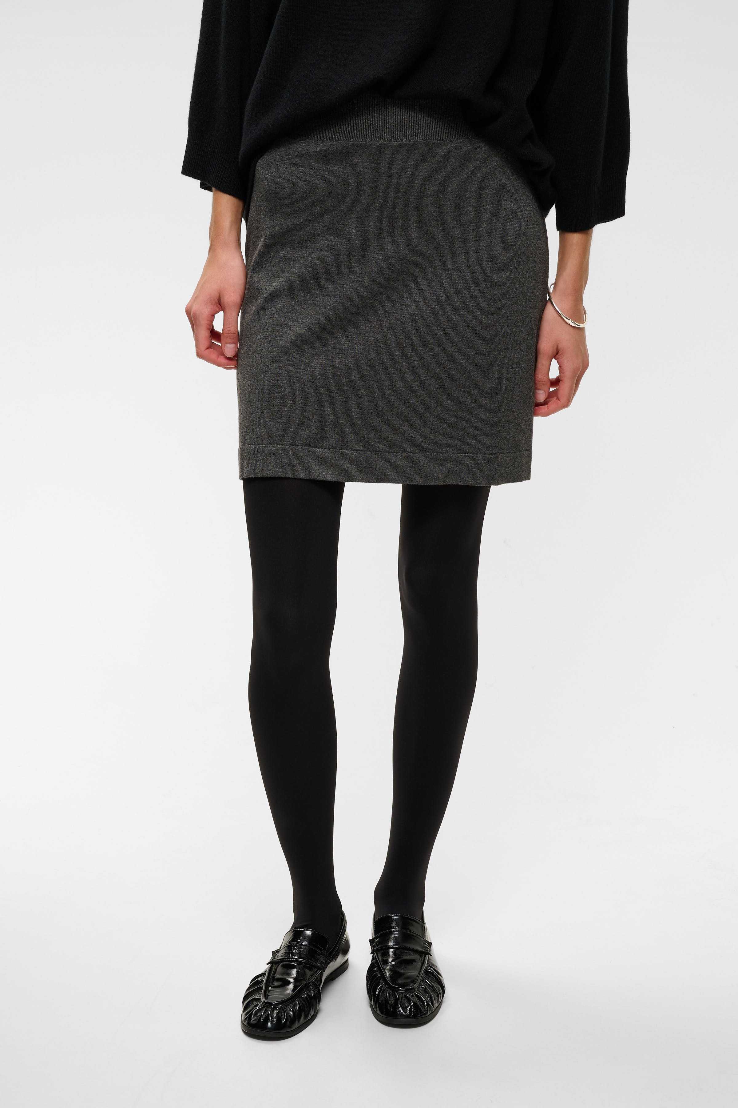 ZusanIW Skirt LOOKBOOK FRONT 30111349-300596
