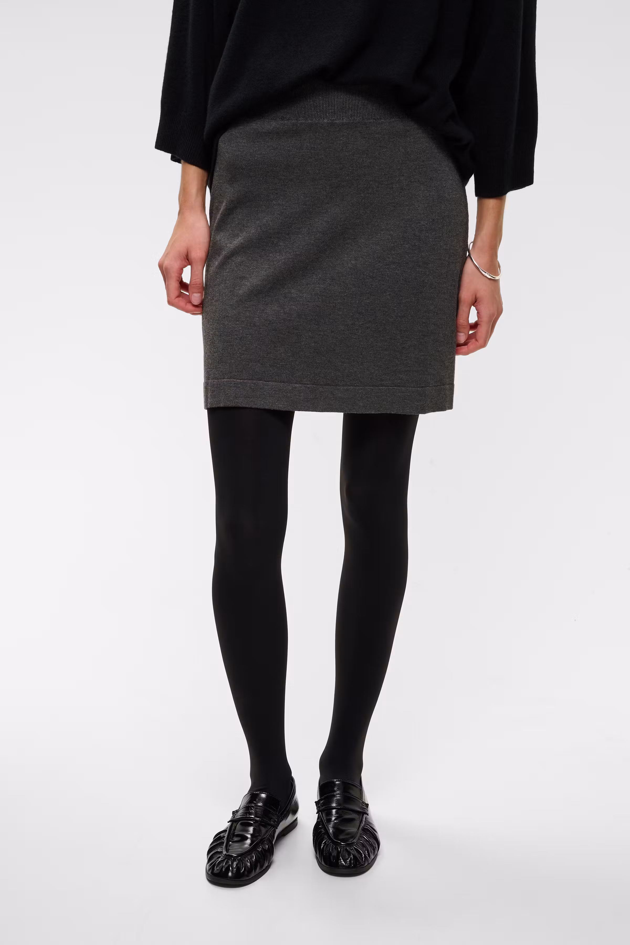 ZusanIW Kjol LOOKBOOK FRONT 30111349-300596