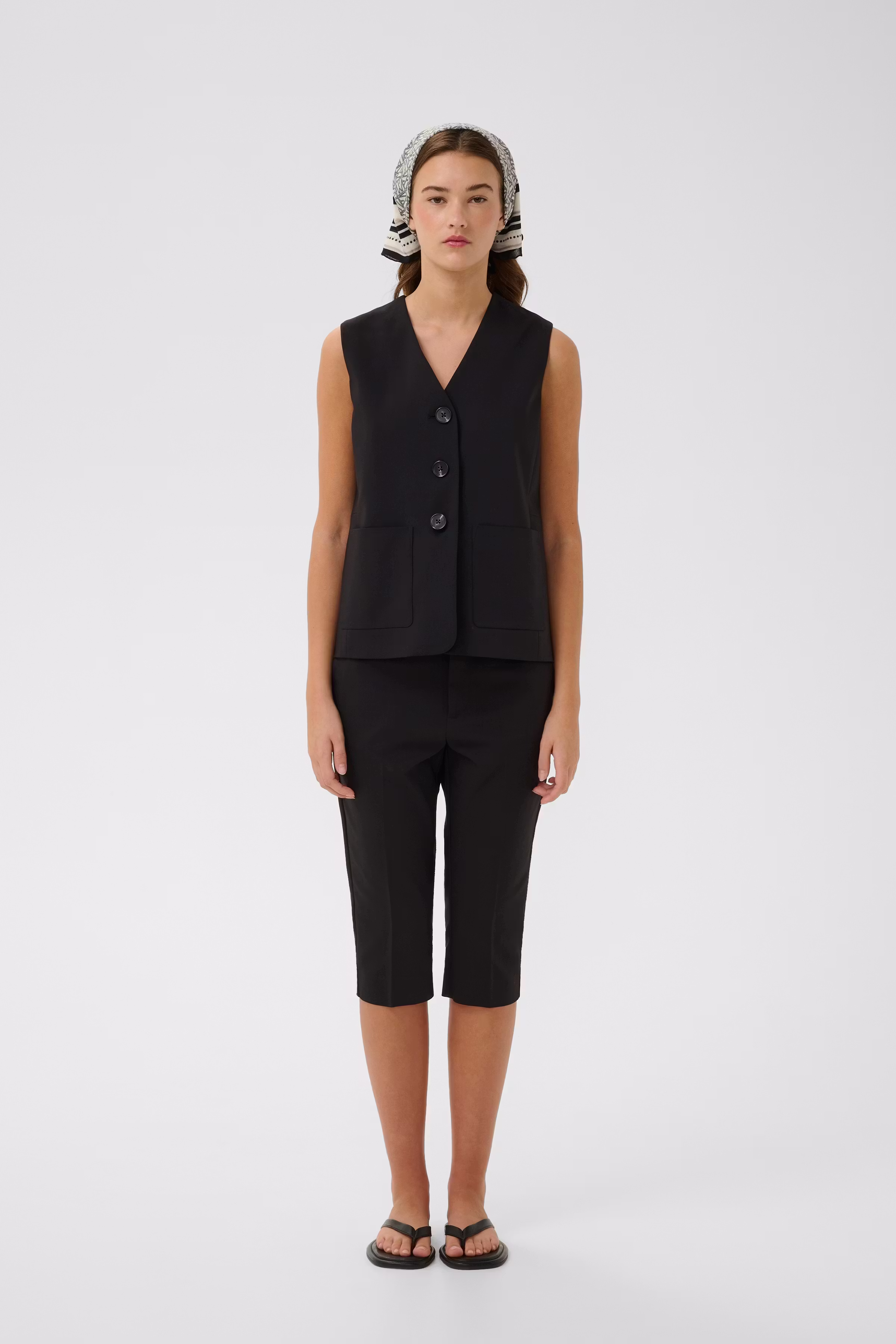 ZELLAIW Shorts LOOKBOOK FRONT 30112746-194008