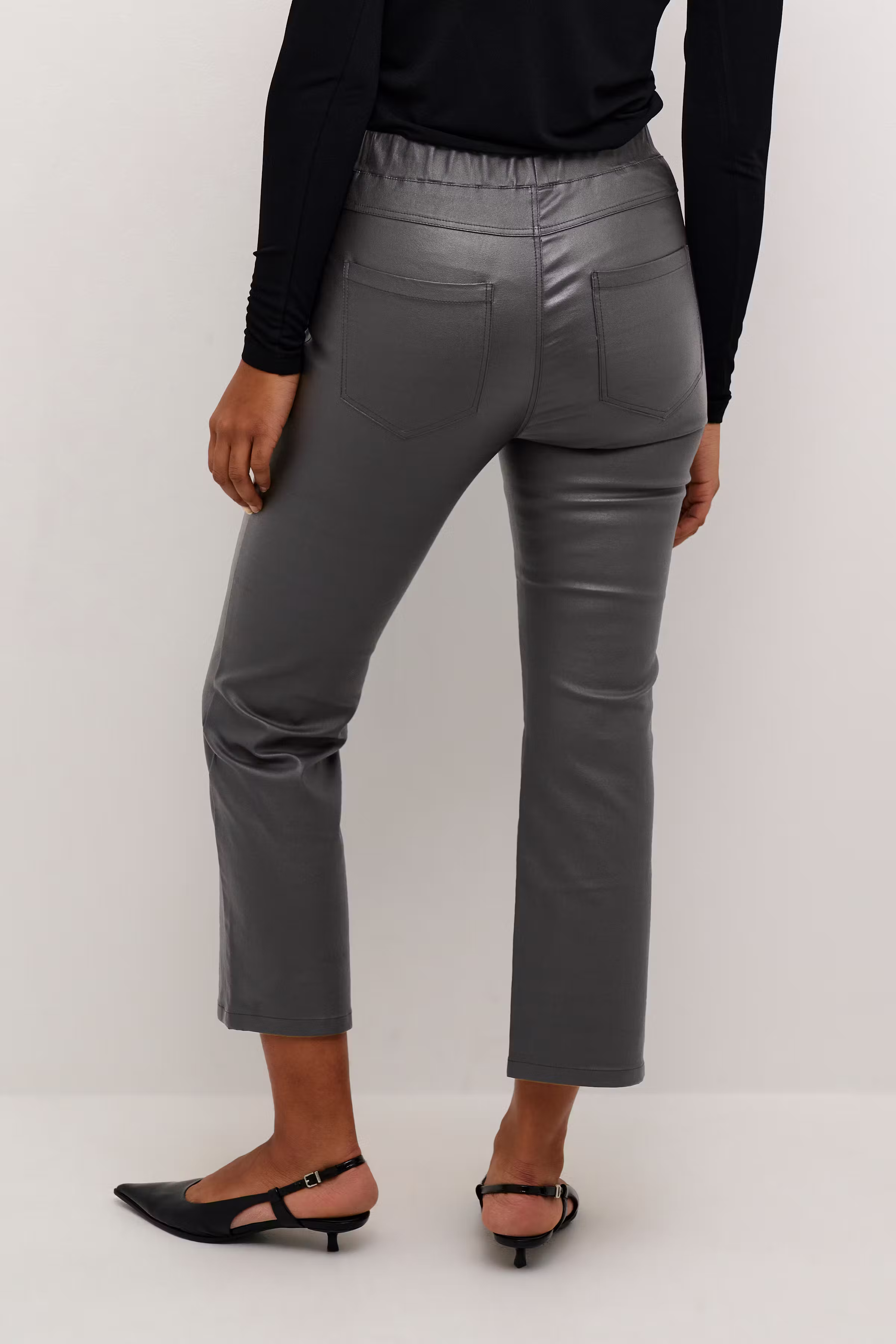 KAada Trousers LOOKBOOK BACK 10503875-190205
