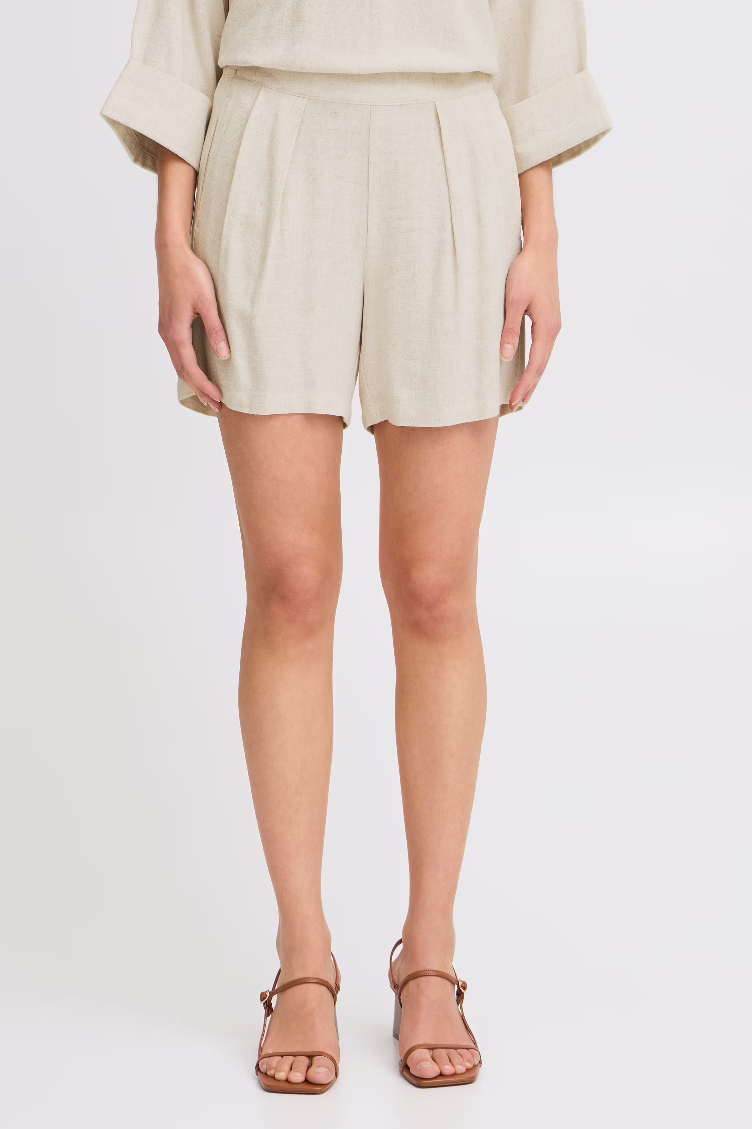 FRATEL Shorts LOOKBOOK FRONT 20615447-1107011