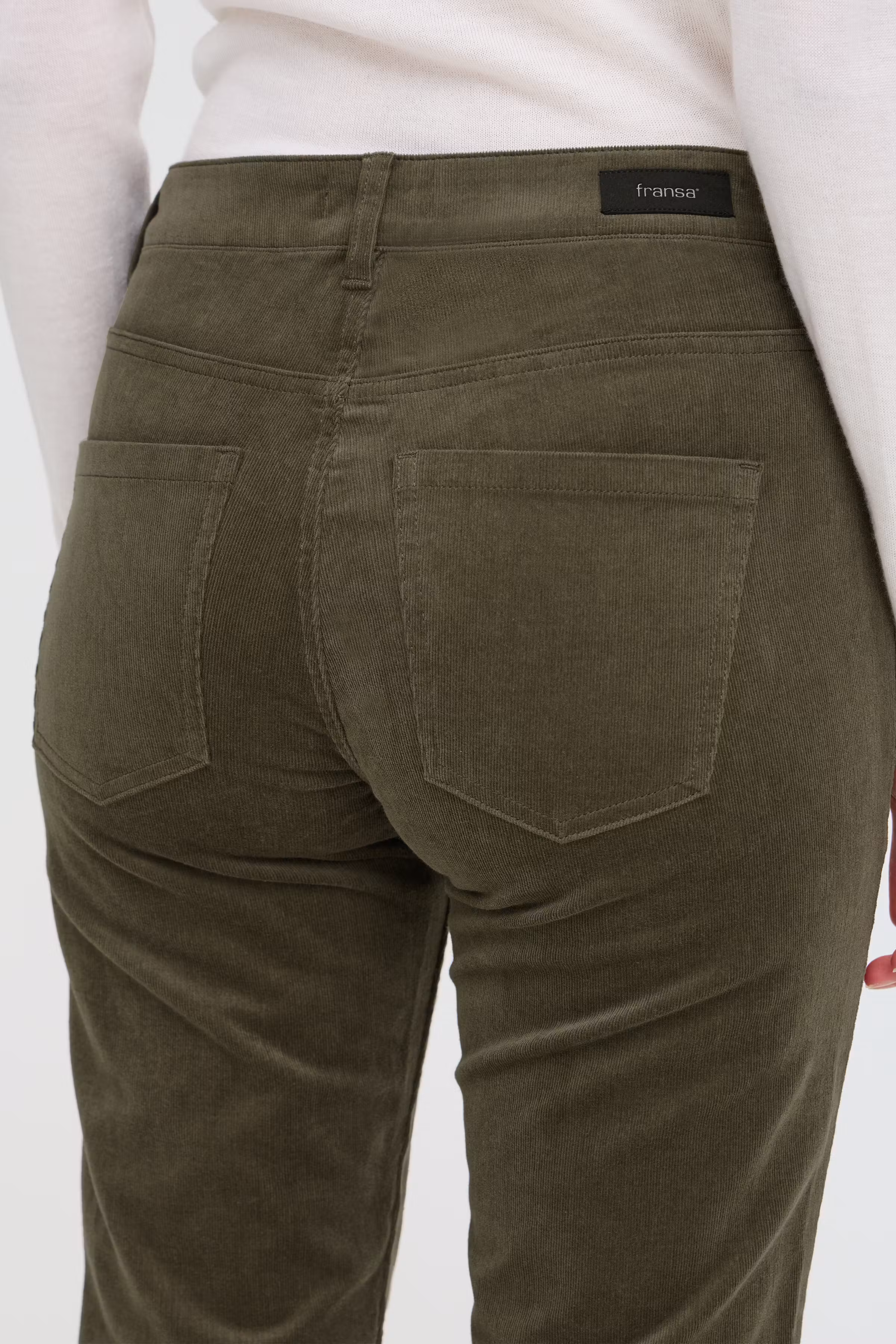 FRTEAN Hose LOOKBOOK DETAIL 20618253-190511