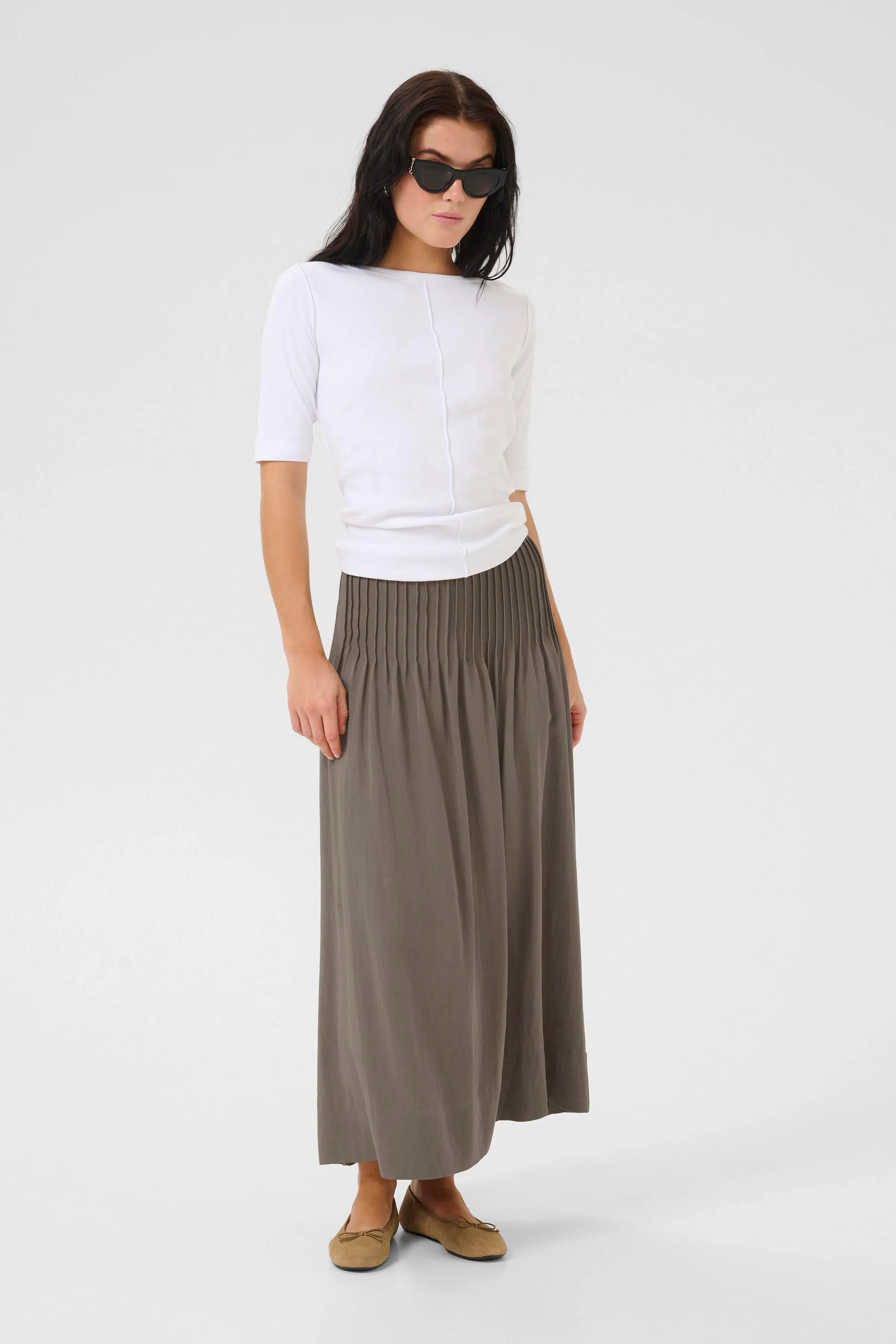 GildaMW Skirt LOOKBOOK FRONT 10705142-181112