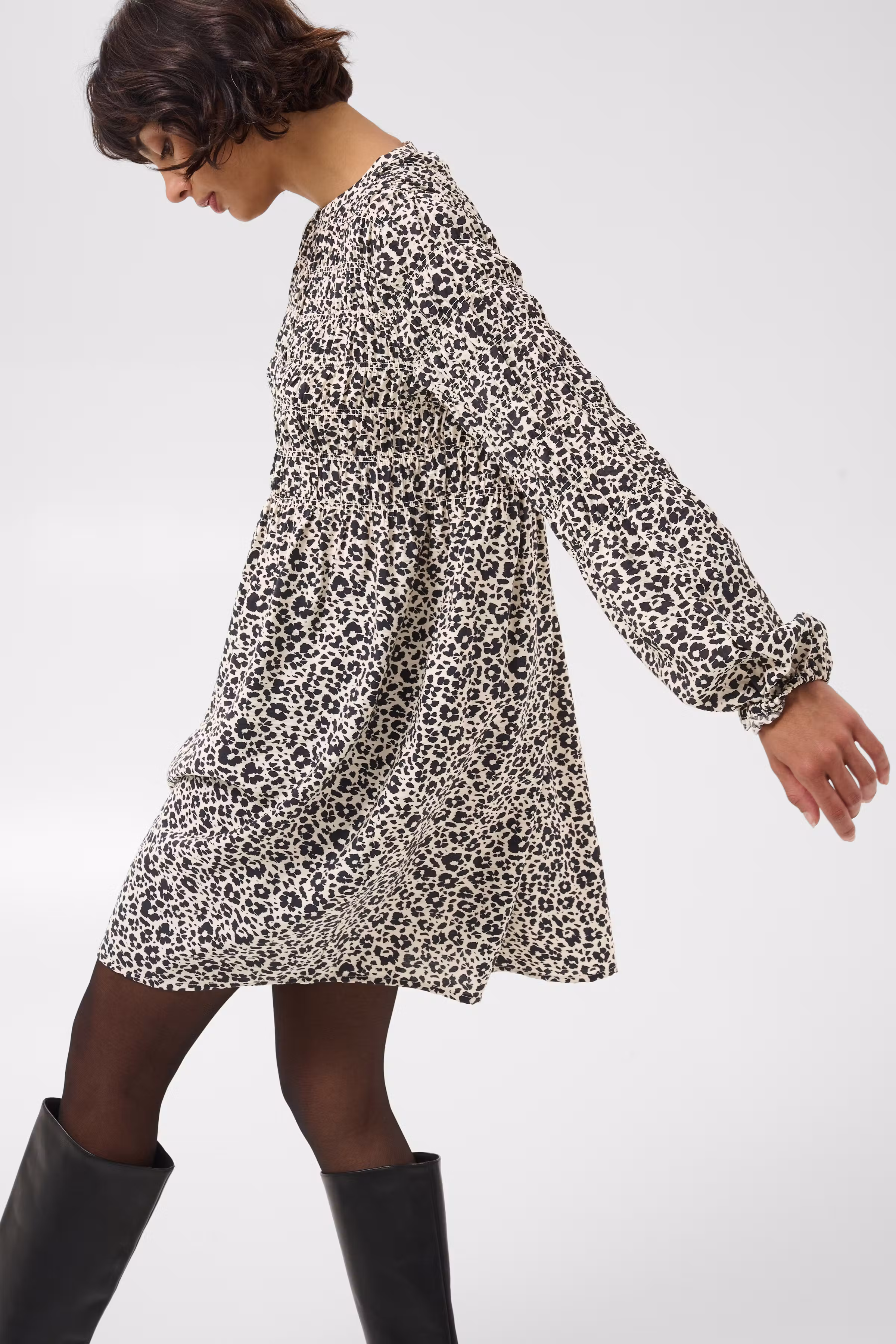 CamiaPW Jurk LOOKBOOK DETAIL 30310884-305332