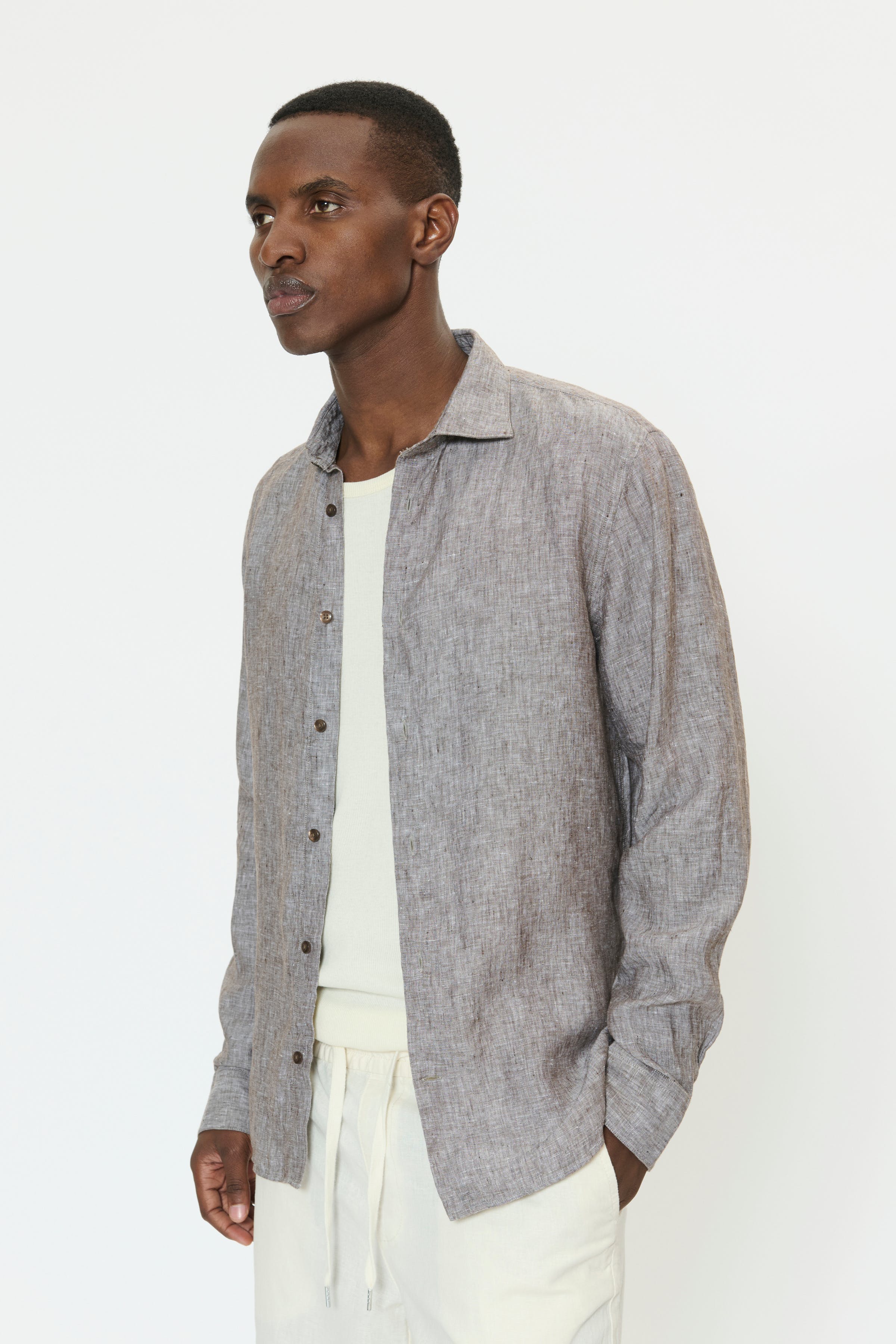 MAmarc linneskjorta LOOKBOOK FRONT 30205841-190912