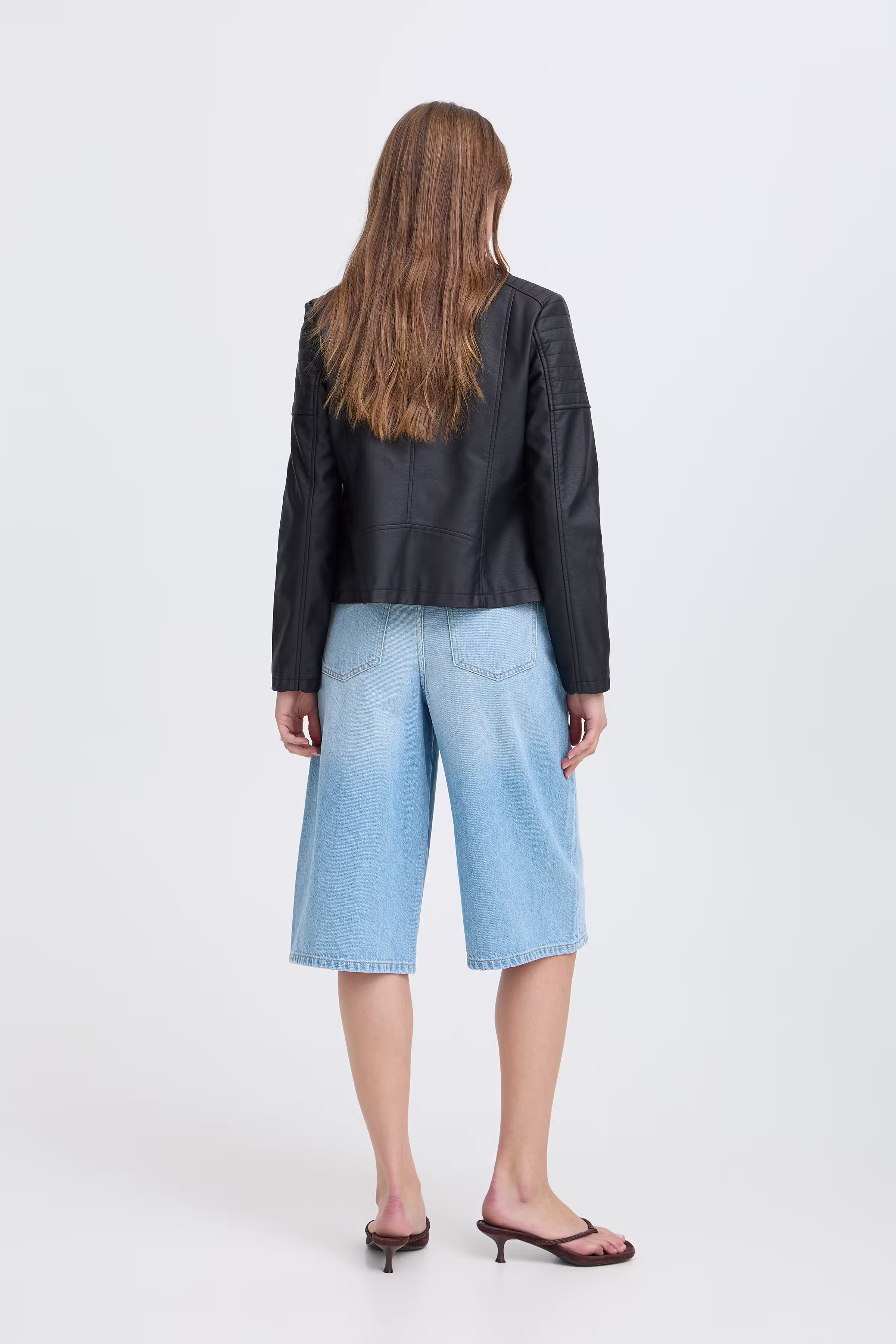 BYACOM Yttertøy LOOKBOOK BACK 20819700-194008