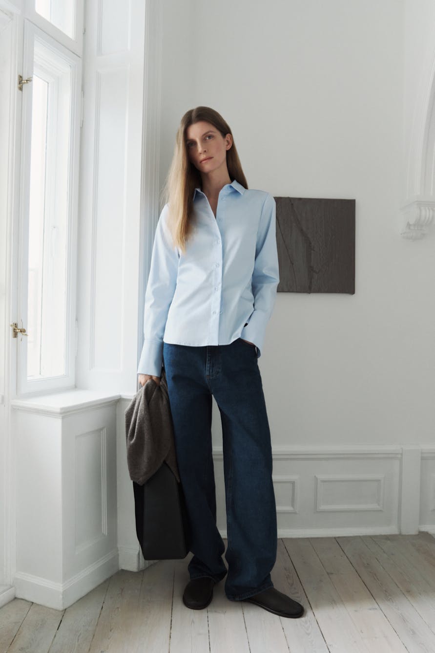 CallyIW Shirt LOCATION NONE 30109094-301590