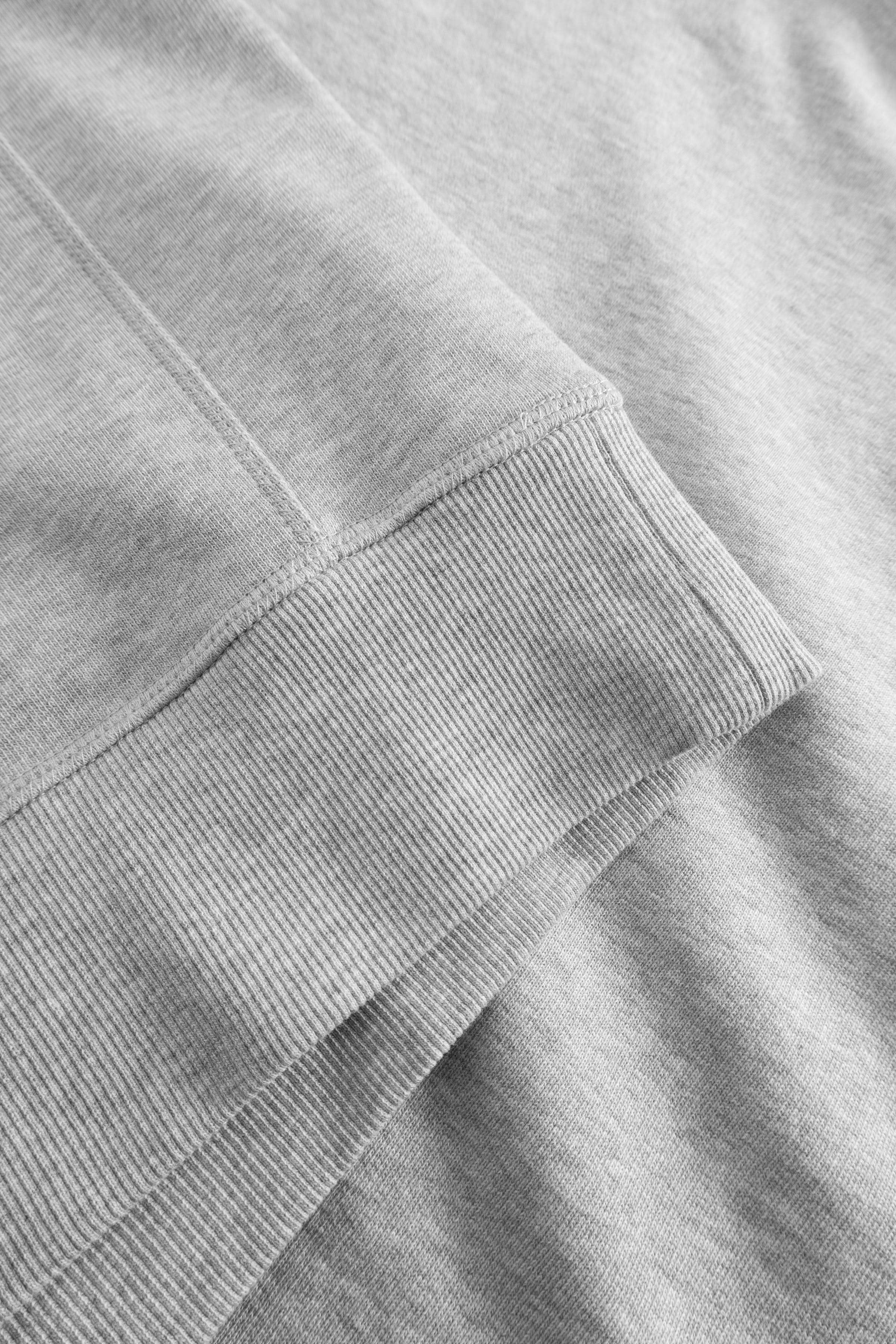 WWHester Sweatshirt PACK DETAIL 30251551-303736